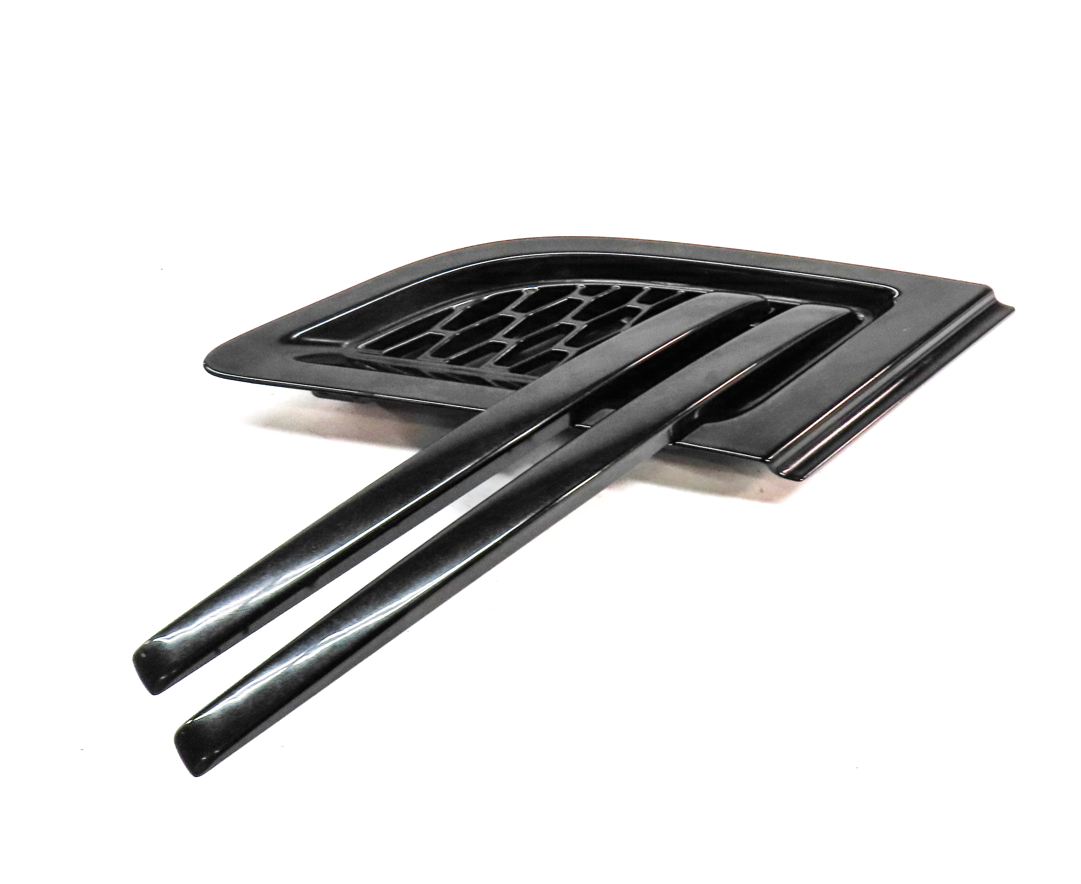 2014 RANGE ROVER SPORT (L494) FRONT LEFT DRIVER FENDER AIR VENT GRILLE TRIM — exact item pictured