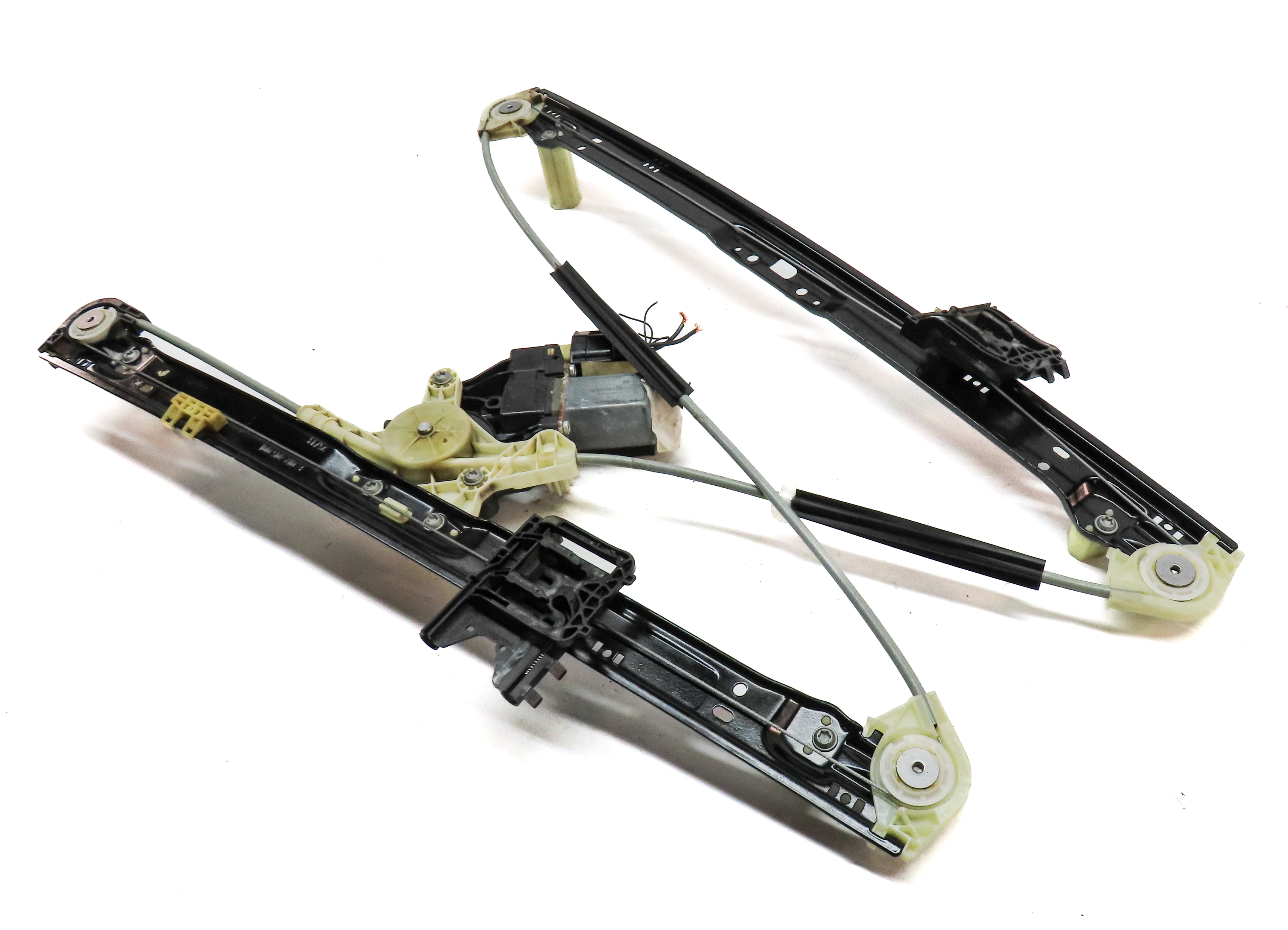2014-2020 RANGE ROVER SPORT (L494) REAR RIGHT DOOR WINDOW REGULATOR w/ MOTOR — exact item pictured