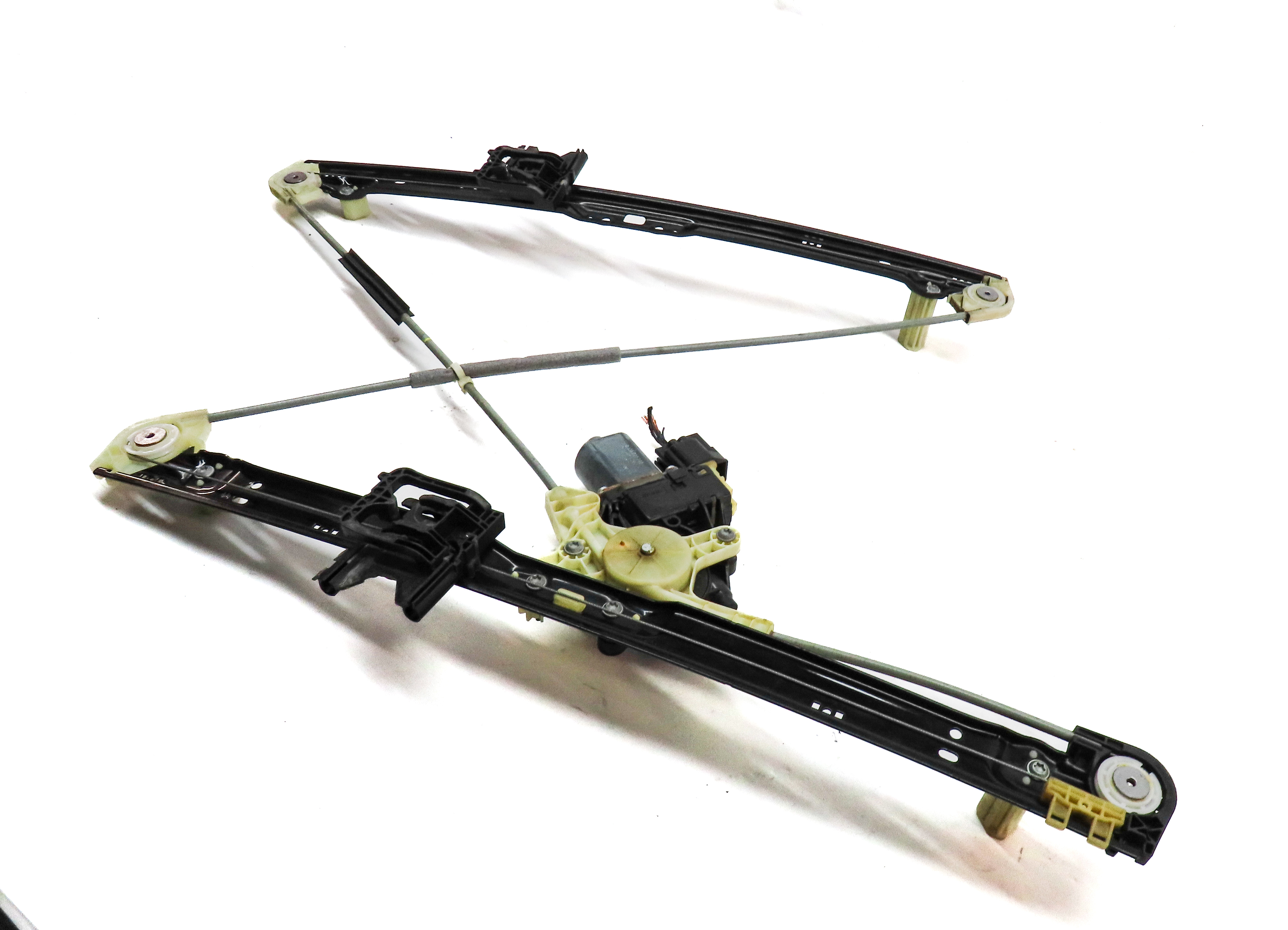2014-2020 RANGE ROVER SPORT (L494) FRONT LEFT DRIVER WINDOW REGULATOR w/ MOTOR — exact item pictured