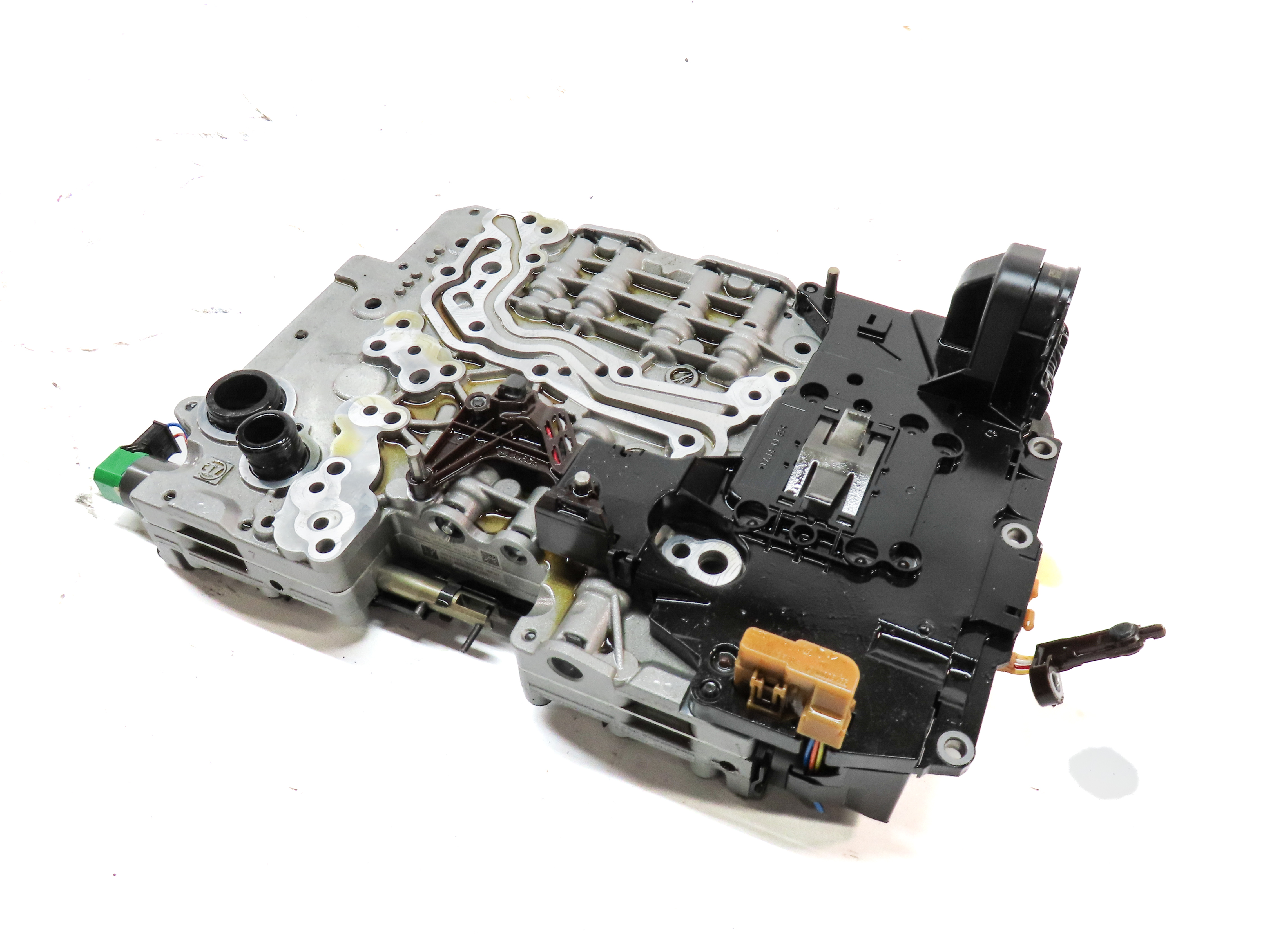14-16 LR4 RANGE ROVER SPORT (L494) 3.0L 8HP-70 AUTOMATIC TRANSMISSION VALVE BODY — exact item pictured