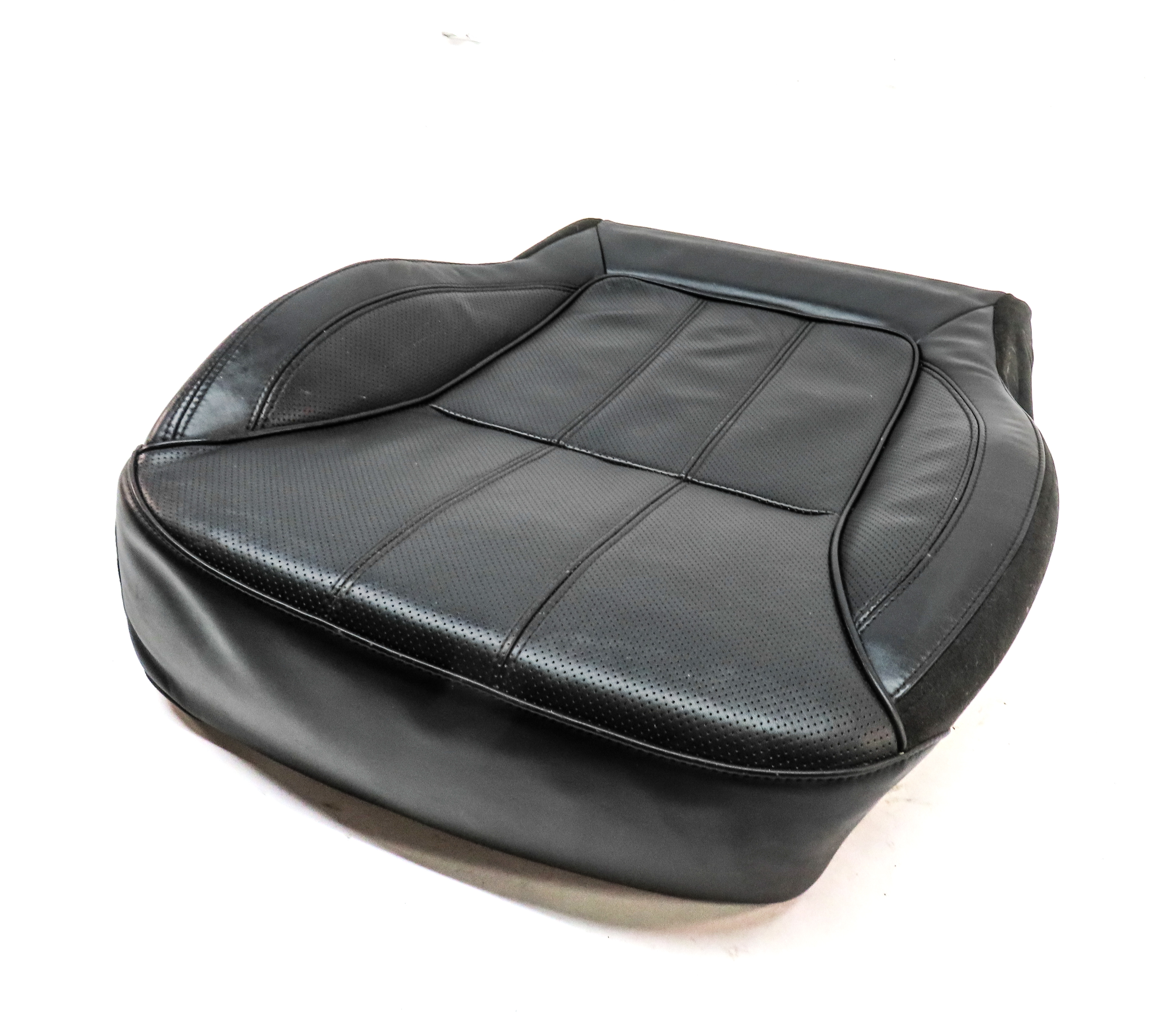 2014 ROVER SPORT (L494) FRONT RIGHT PASSENGER LOWER HEATED SEAT CUSHION (Black) — exact item pictured