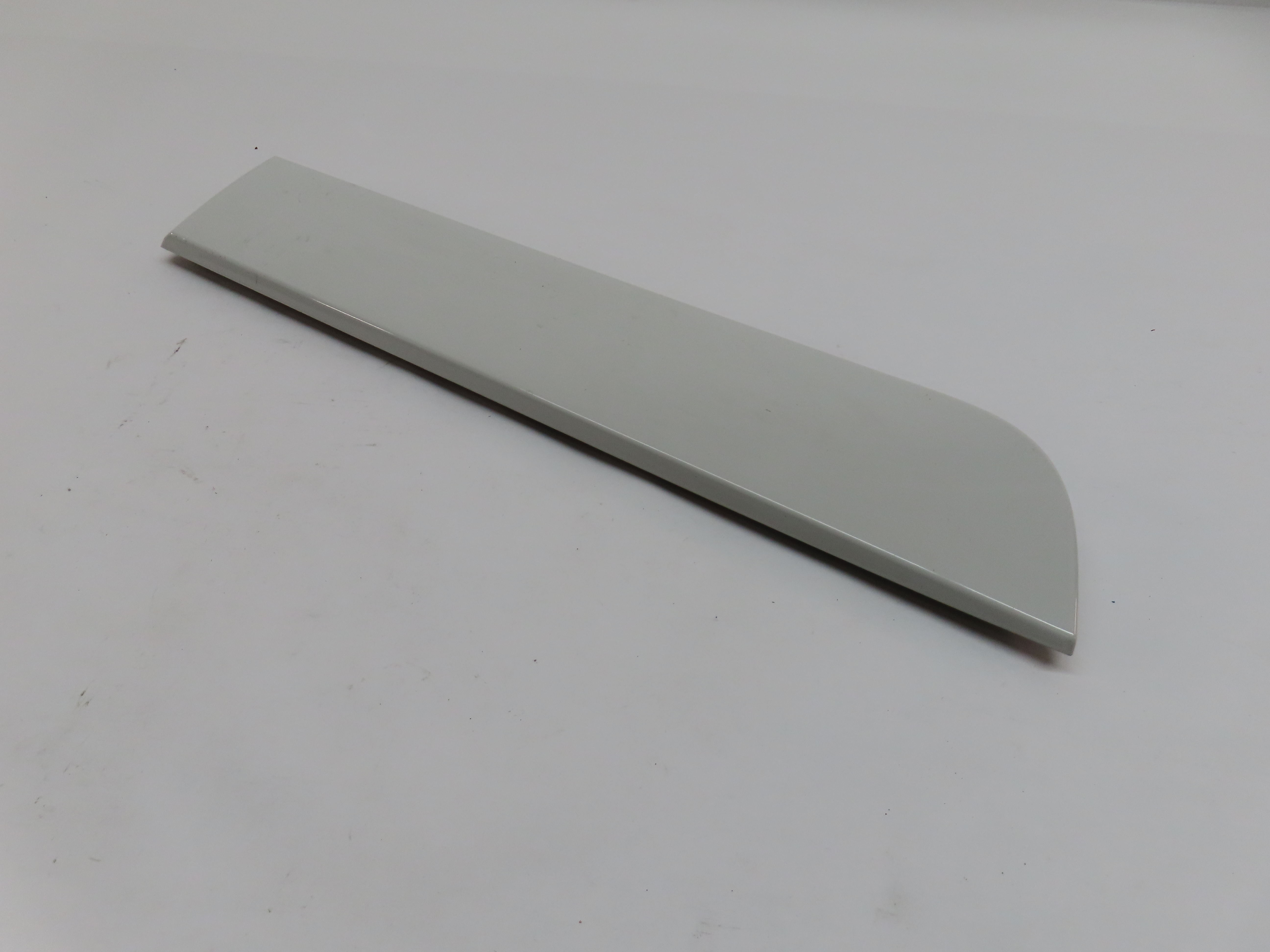 11-18 BMW X3 X4 (F25 F26) REAR RIGHT LOWER DOOR MOULDING TRIM (w/ M PKG) (White) — exact item pictured