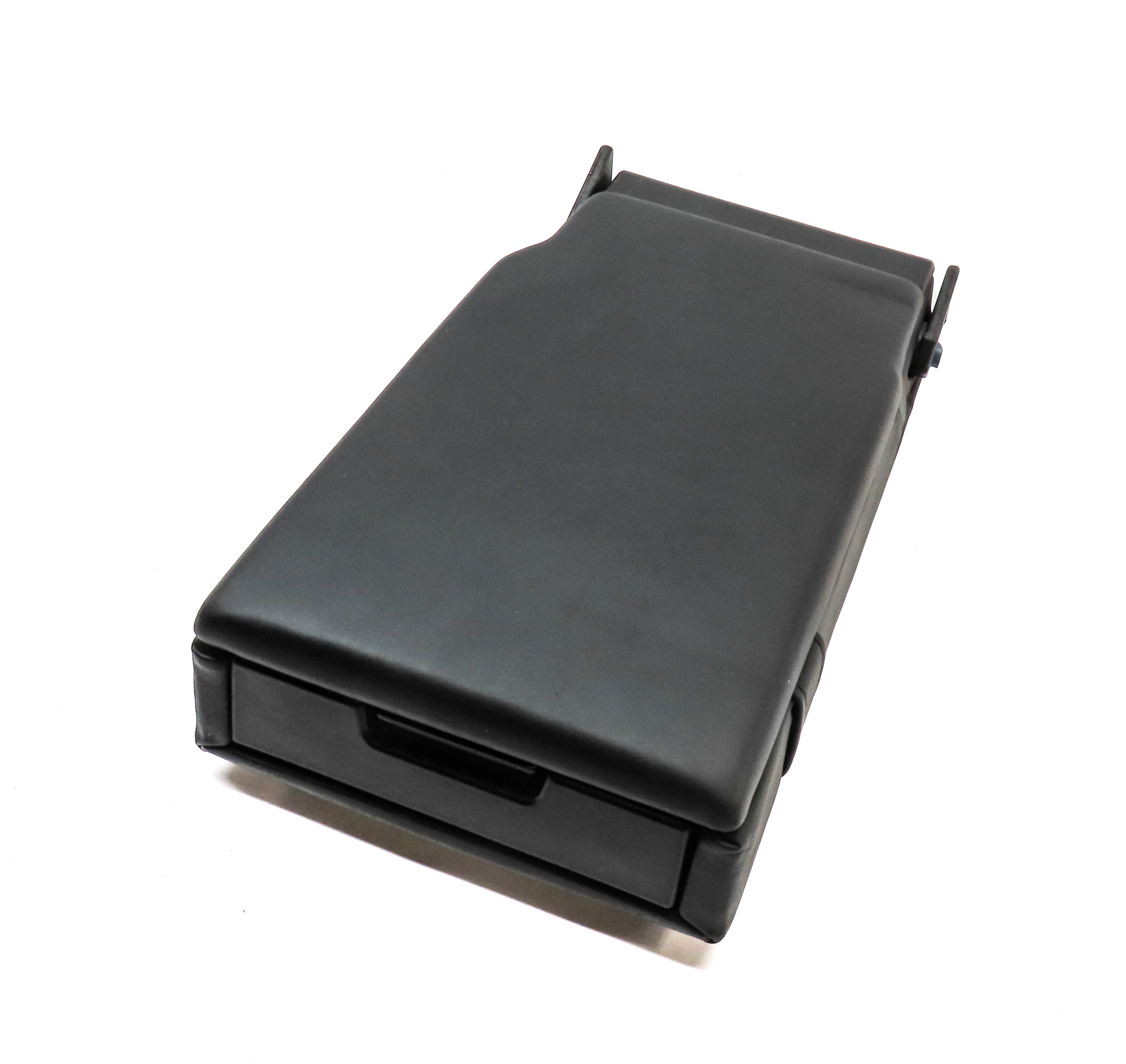 06-11 MERCEDES CLS CLASS W219 REAR CENTER SEAT ARMREST CONSOLE CUPHOLDER (Black) — exact item pictured