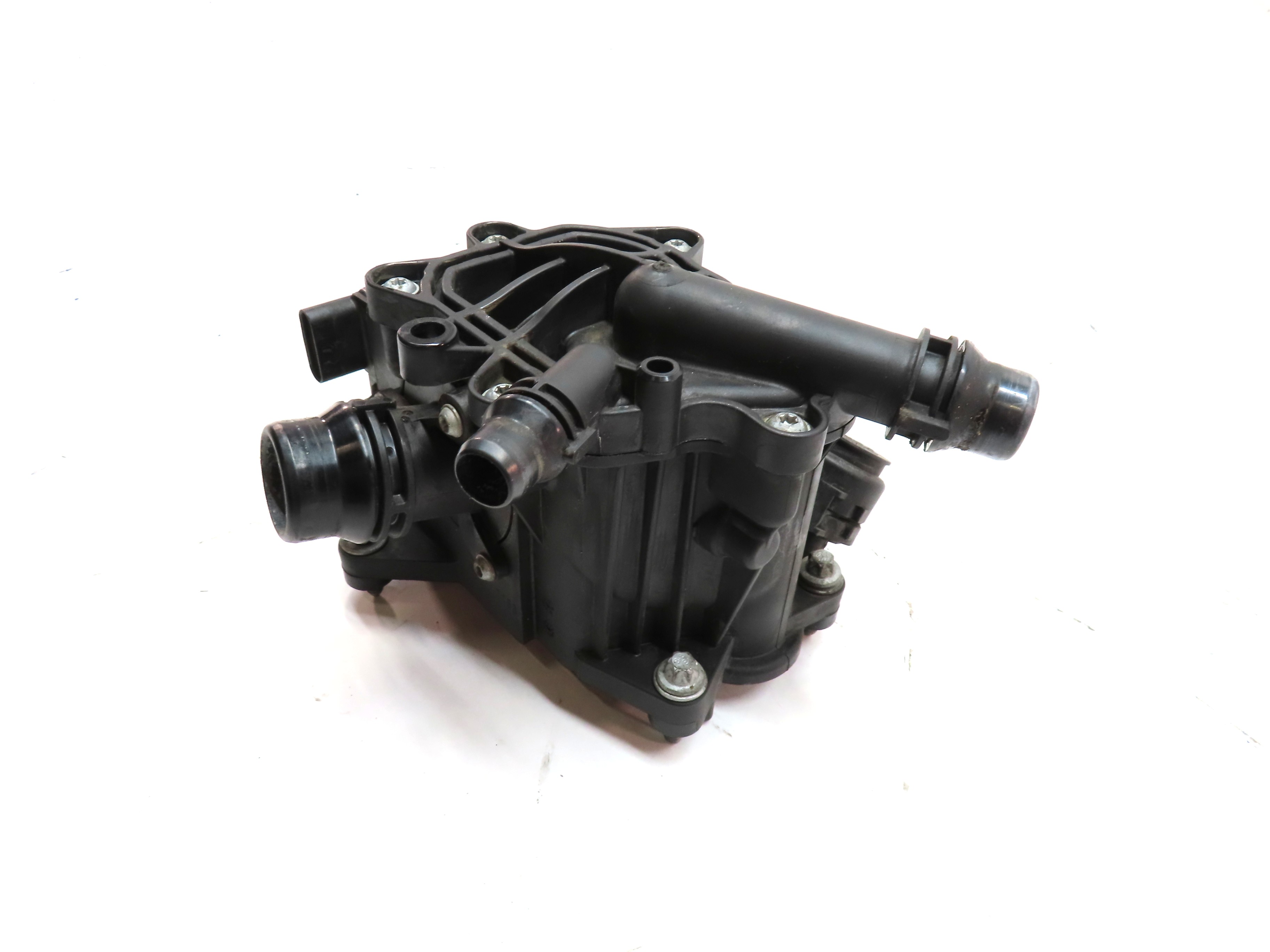 2017 BMW 330E HYBRID (F30) 2.0L B48 ENGINE COOLANT WATER PIPE THERMOSTAT HOUSING — exact item pictured