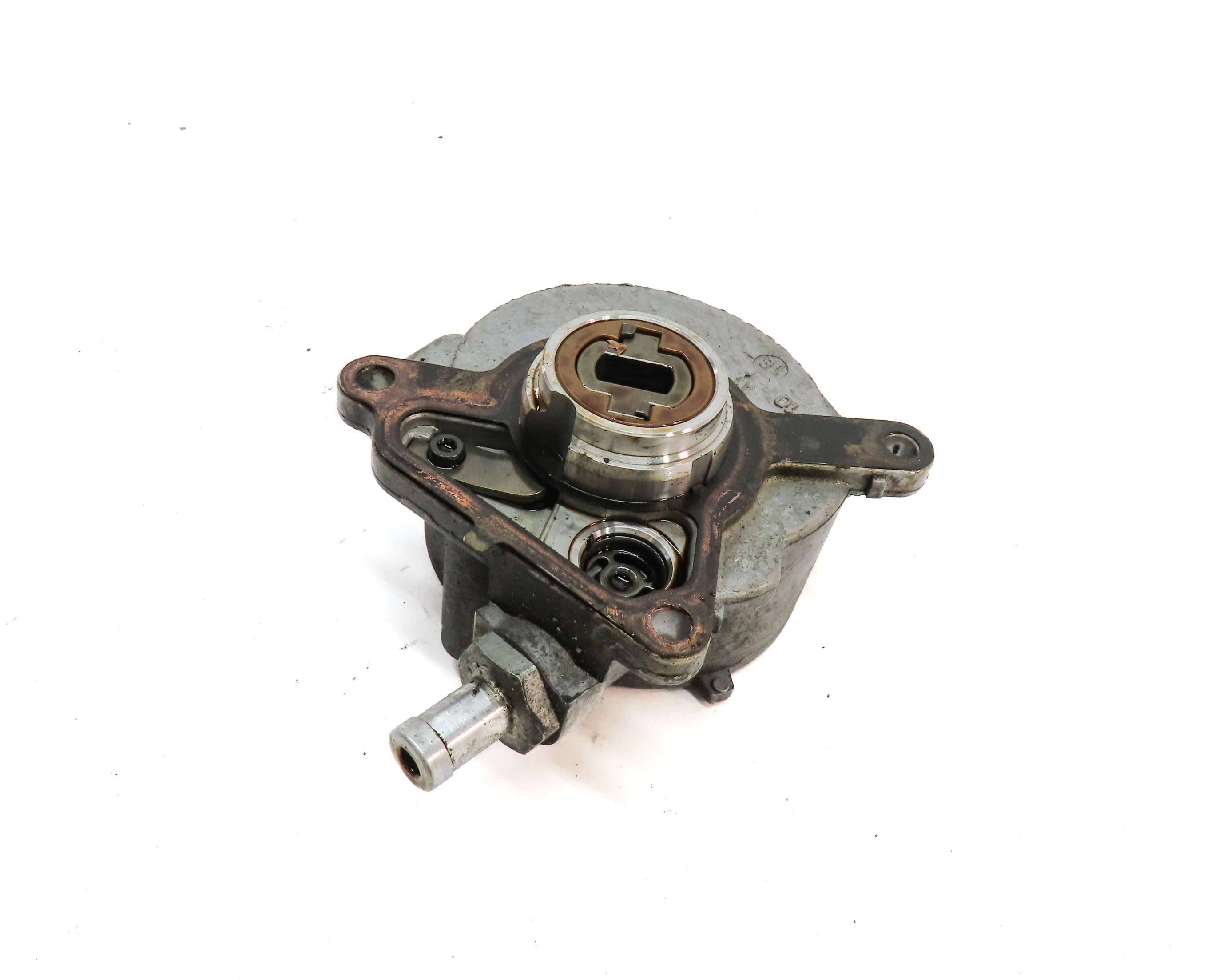 2011 PORSCHE CAYENNE (958) 3.6L VR6 NON-TURBO ENGINE BRAKE VACUUM PUMP — exact item pictured