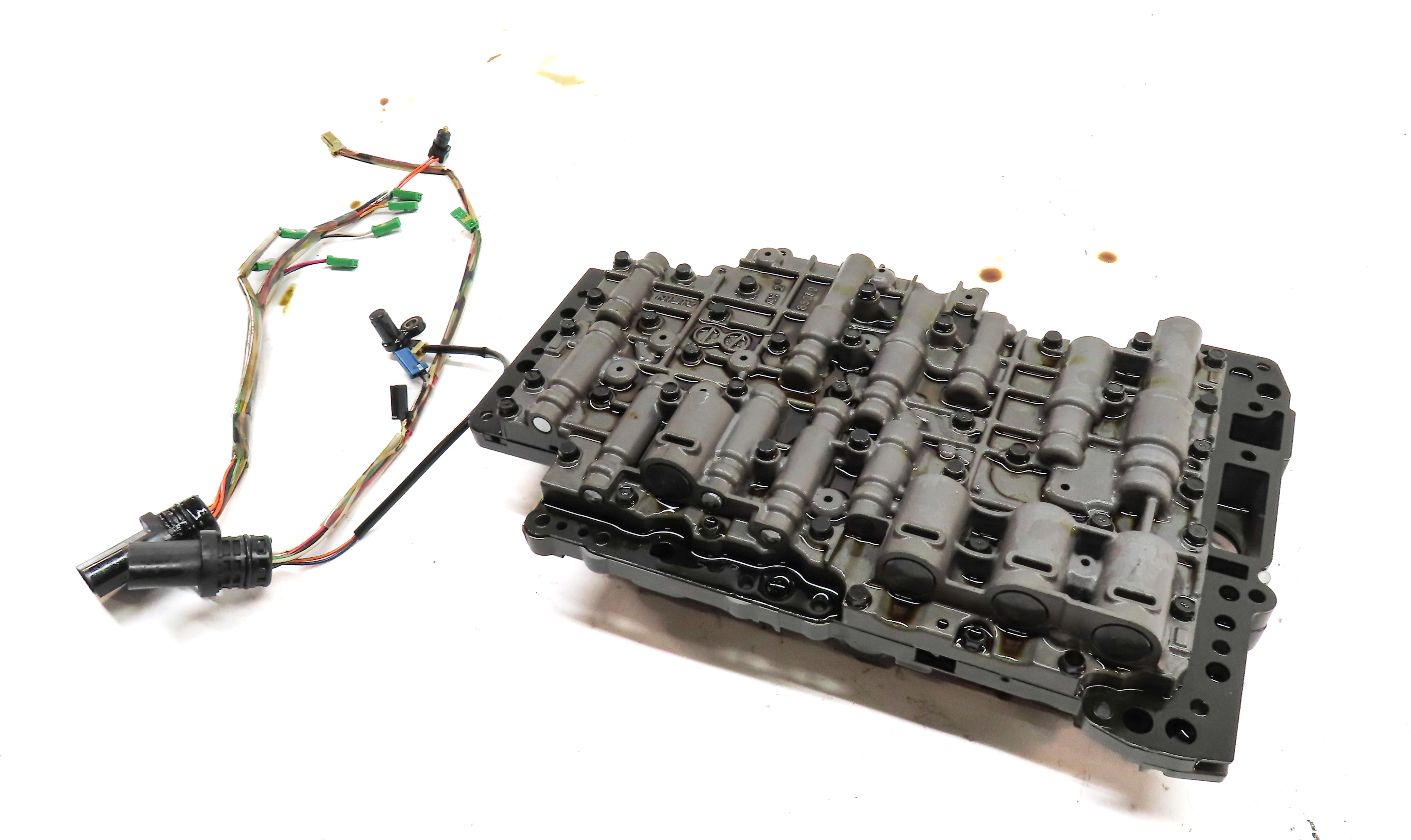 2011-2018 PORSCHE CAYENNE (958) S / GTS / BASE AUTO TRANSMISSION VALVE BODY — exact item pictured