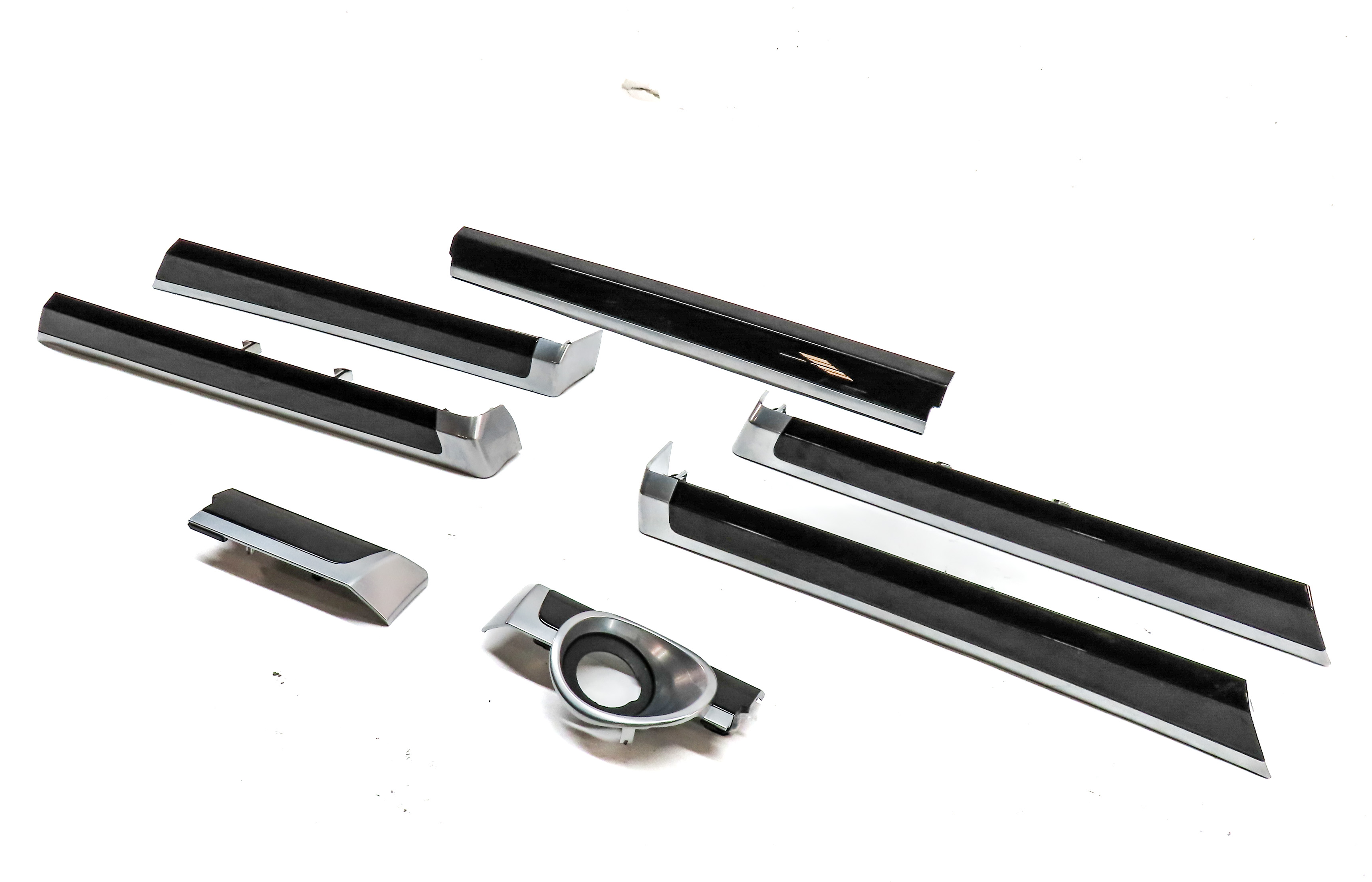 2011 PORSCHE CAYENNE (958) INTERIOR DASH FRONT/REAR DOOR TRIM SET/ 7 (BLACK) — exact item pictured