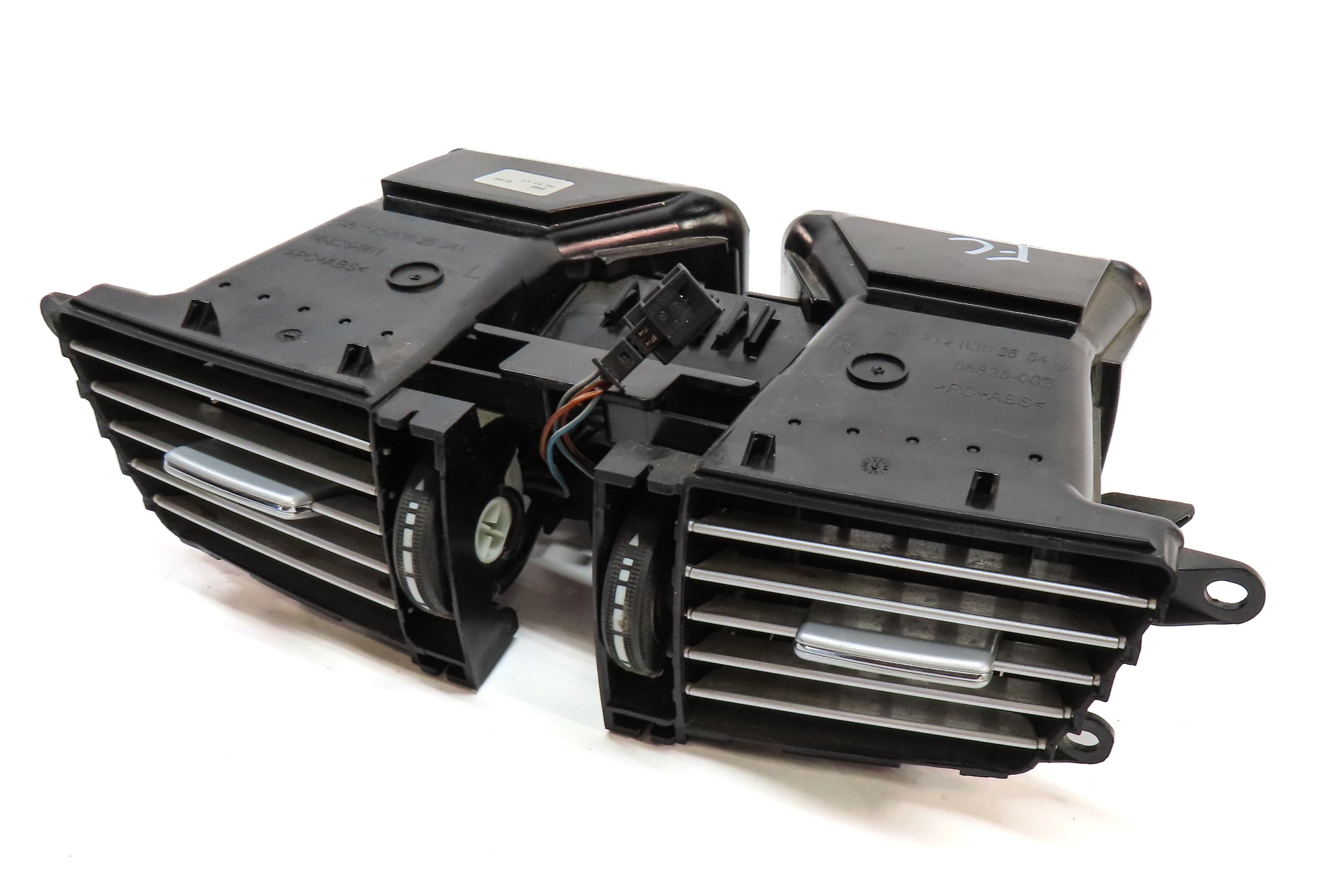 2012 MERCEDES E350 (W212) FRONT CENTER DASH HEAT AIR AC HVAC DUAL VENT (Black) — exact item pictured