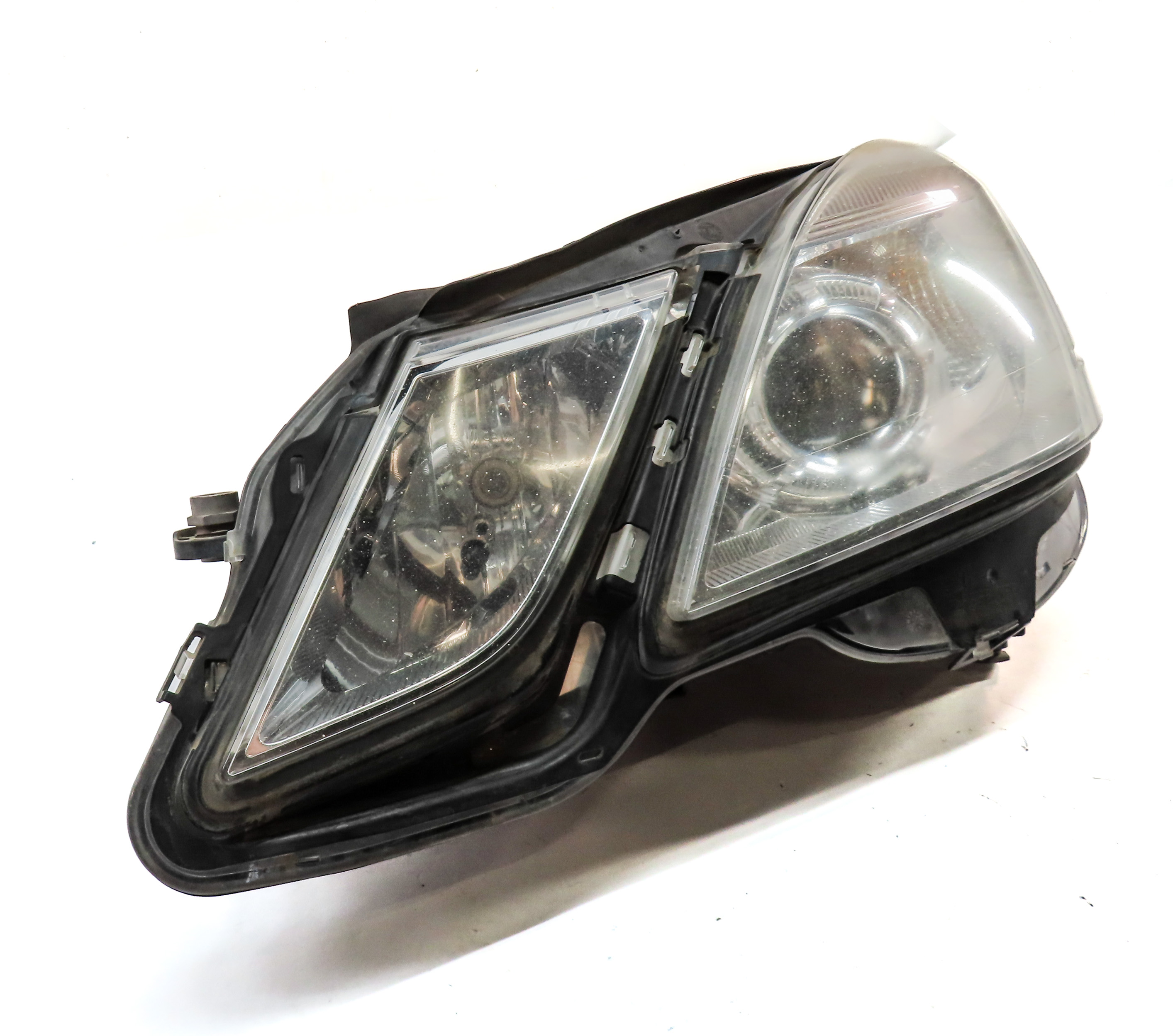 2010-2013 MERCEDES E300 E350 E400 E550 (W212) LEFT DRIVER HALOGEN HEADLIGHT LAMP — exact item pictured