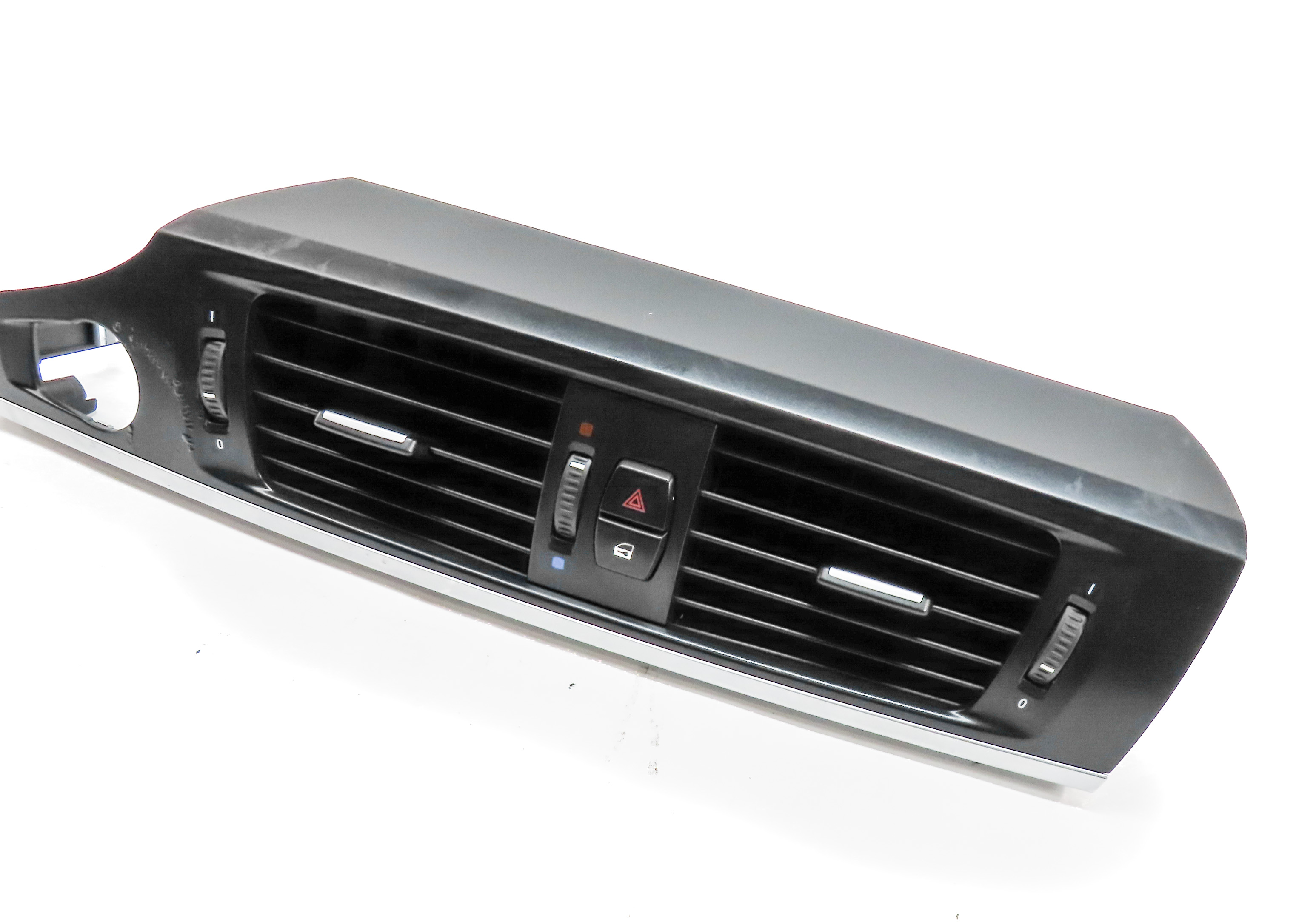 2011 BMW X3 (F25) FRONT CENTER DASH HEAT AIR AC HVAC DUAL VENT (Black) — exact item pictured