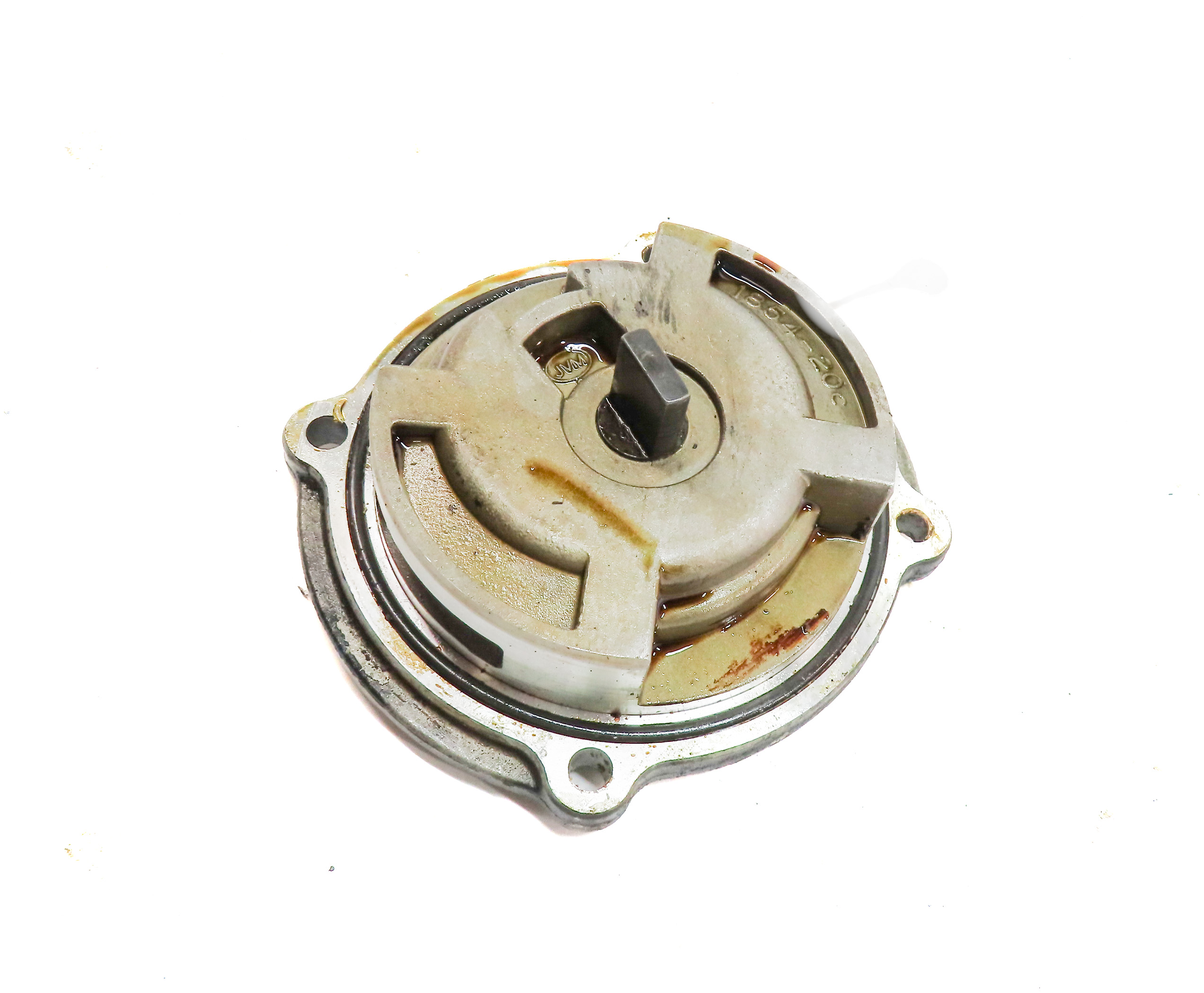 02 PORSCHE BOXSTER 986 2.7L (M96.22) RIGHT ENGINE OIL SUCTION PUMP RELIEF VALVE — exact item pictured