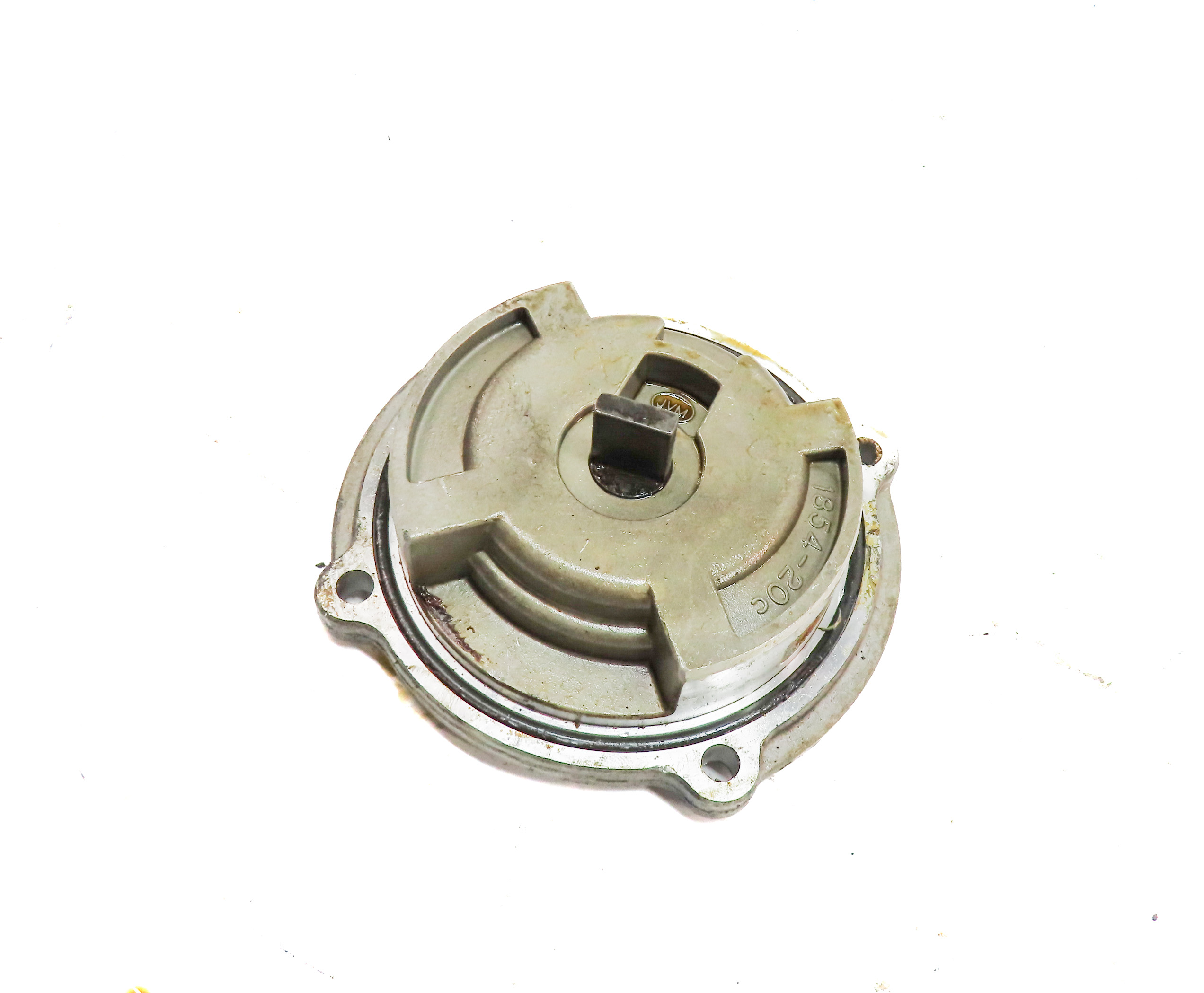 02 PORSCHE BOXSTER 986 2.7L (M96.22) LEFT ENGINE OIL SUCTION PUMP RELIEF VALVE — exact item pictured
