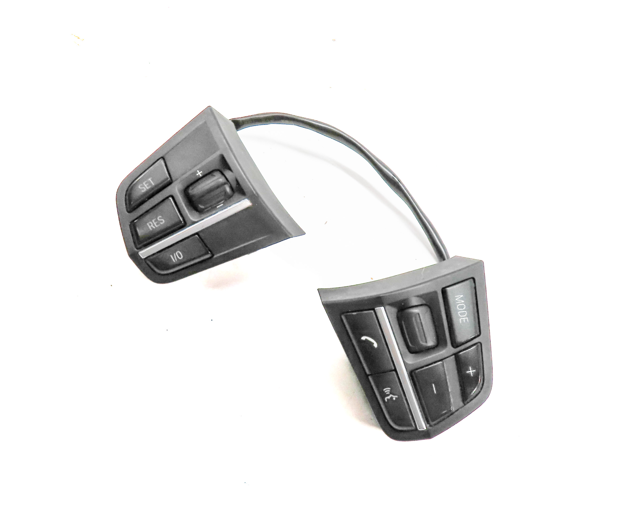12 BMW 528I (F10) DRIVER STEERING WHEEL AUDIO MEDIA CRUISE CONTROL BUTTON SET/2 — exact item pictured