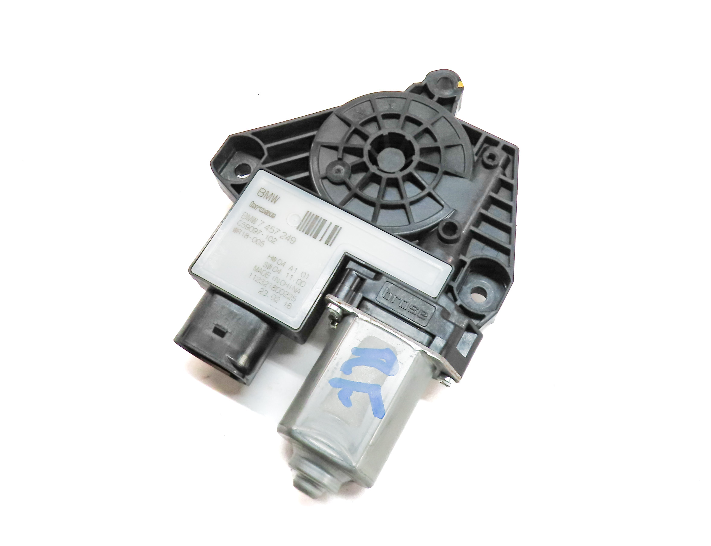 2018-2021 BMW X3 (G01) FRONT RIGHT PASSENGER DOOR ELECTRIC POWER WINDOW MOTOR — exact item pictured