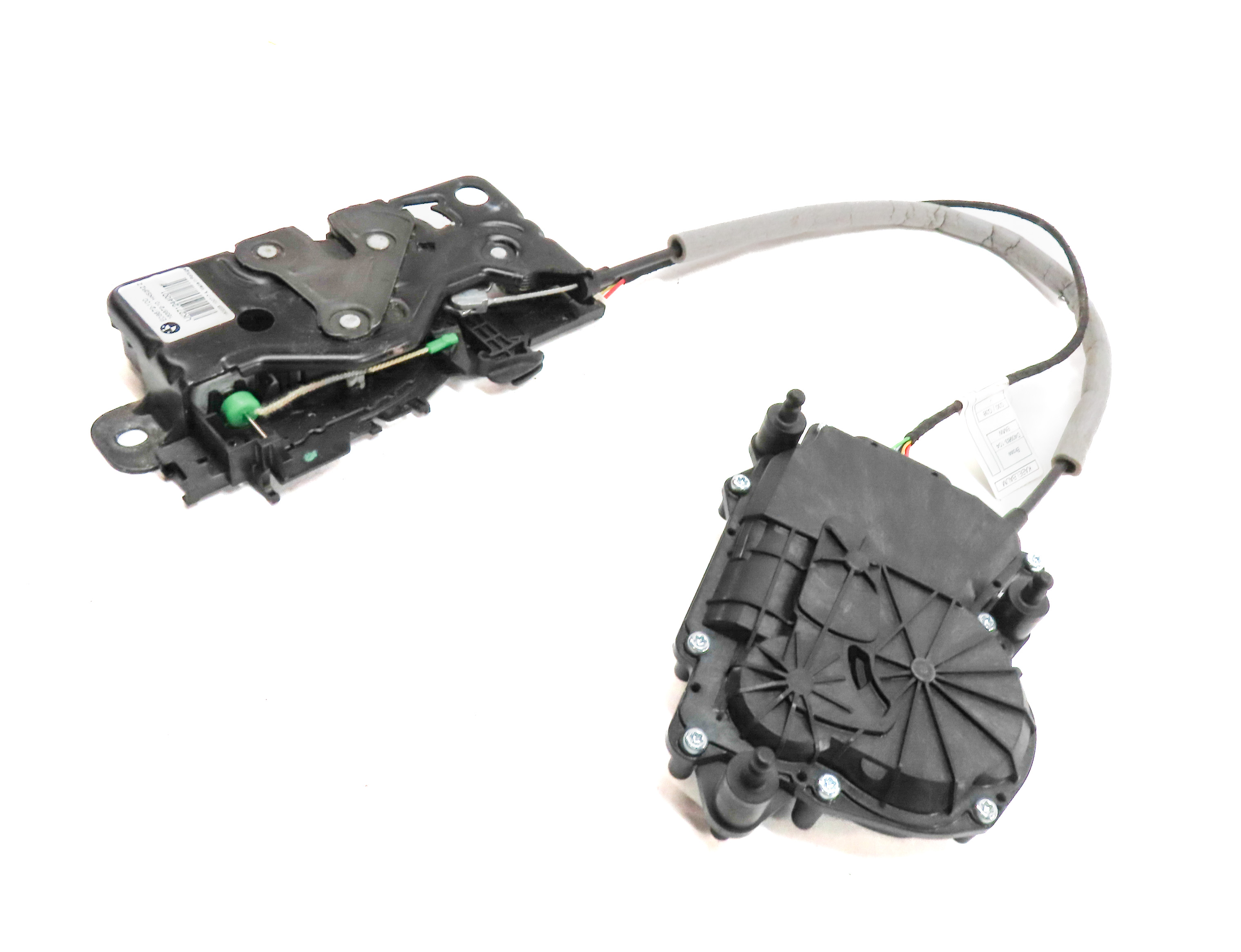 2019 BMW X3 (G01) REAR LOWER TRUNK LOCK LATCH ACTUATOR w/ CLOSE ASSIST MOTOR — exact item pictured