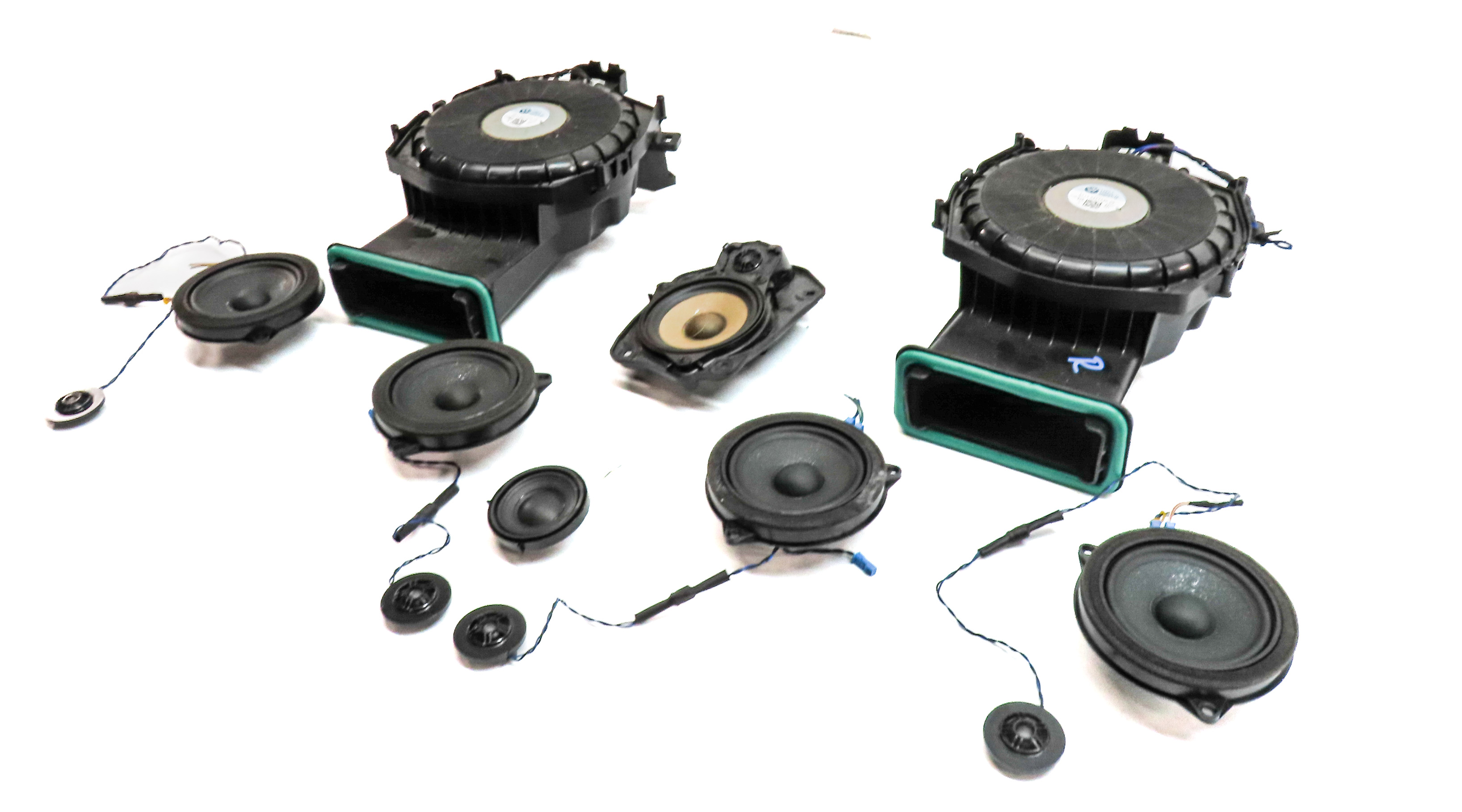 2019 BMW X3 (G01) HiFi RADIO STEREO AUDIO SYSTEM SUBWOOFER TWEETER SPEAKER SET — exact item pictured