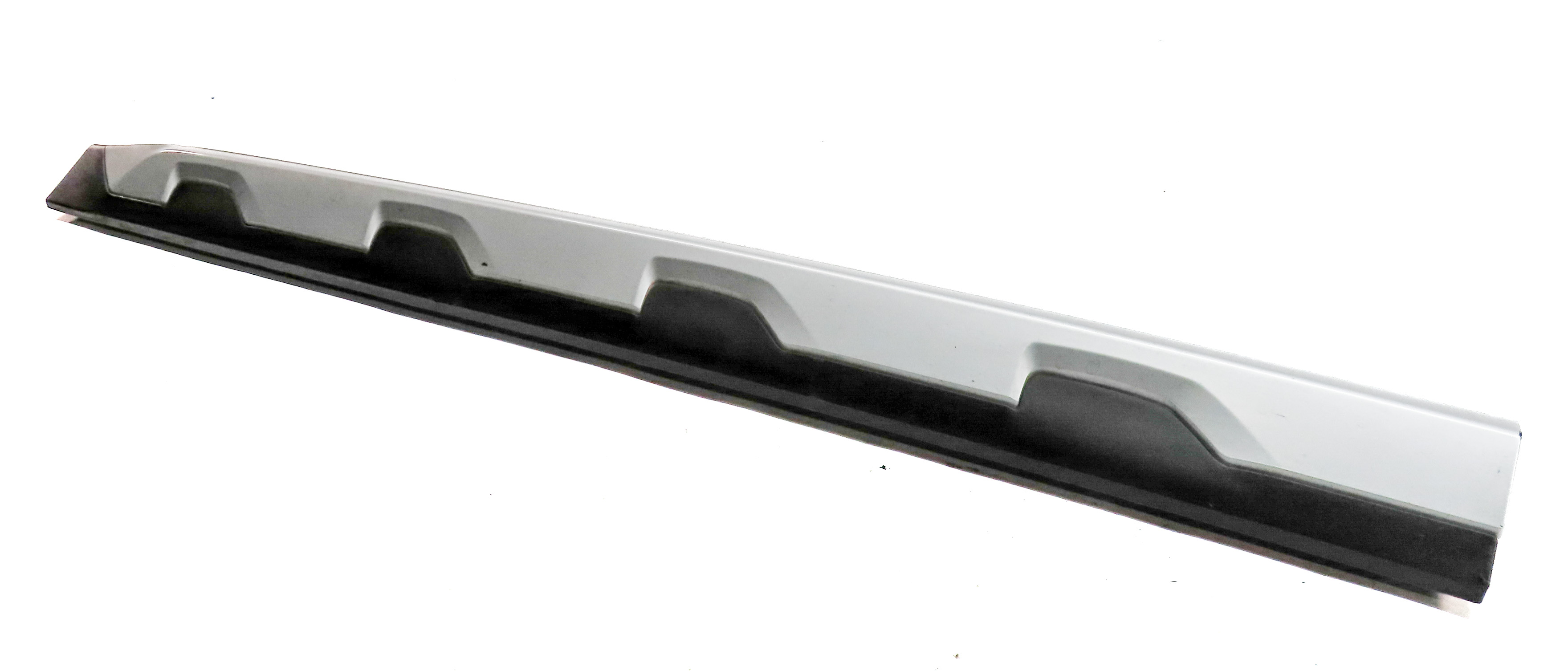 18-24 BMW X3 X4 (G01 G02) X-LINE FRONT LEFT DRIVER DOOR MOULDING RUNNER TRIM — exact item pictured
