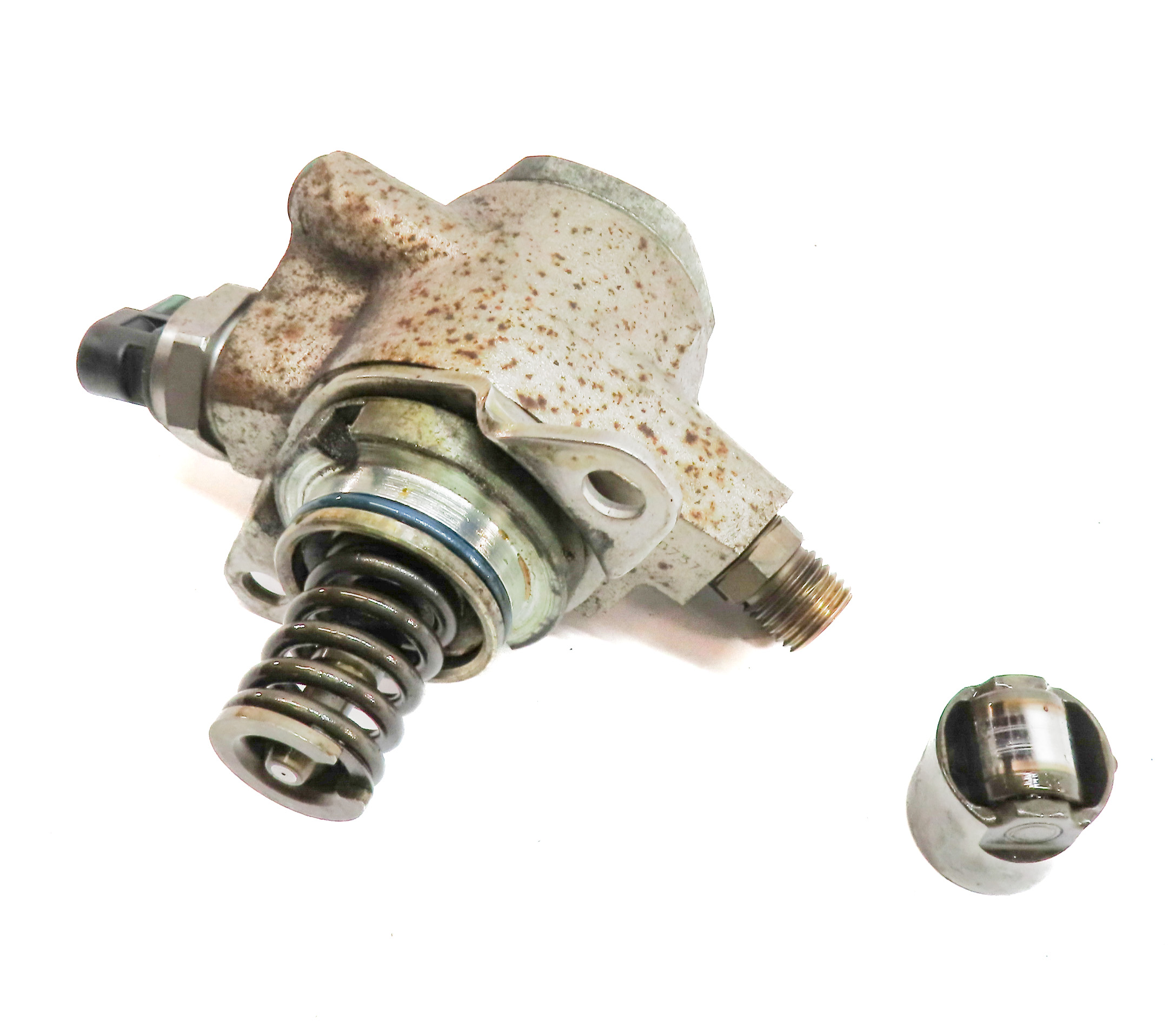 12-17 AUDI A6 A7 A8 Q5 Q7 S4 S5 (B8 8K 8T C7 4L) 3.0L HIGH PRESSURE FUEL PUMP — exact item pictured
