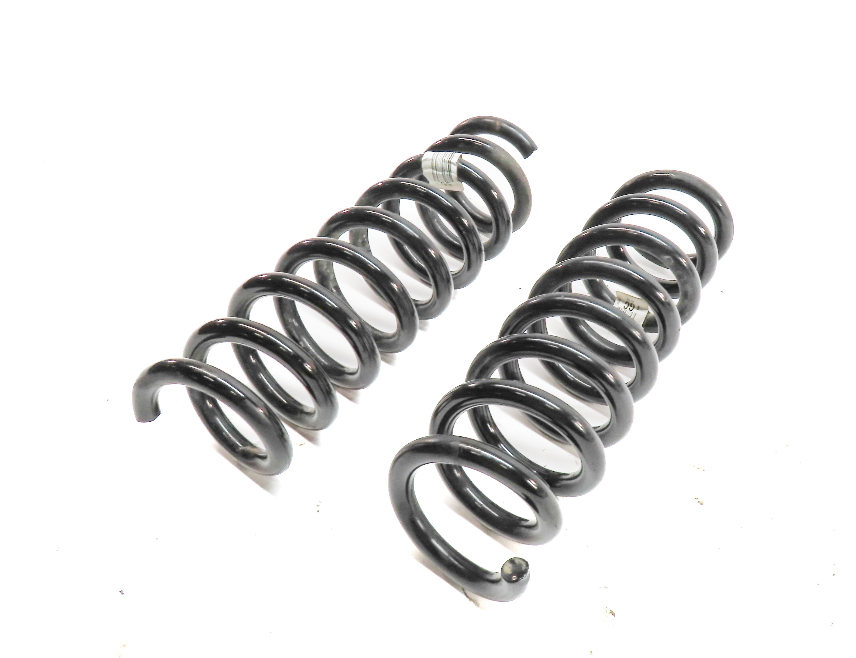 14-16 BMW 428i 435i F32 RWD COUPE REAR LEFT & RIGHT SUSPENSION COIL SPRING SET 2 — exact item pictured