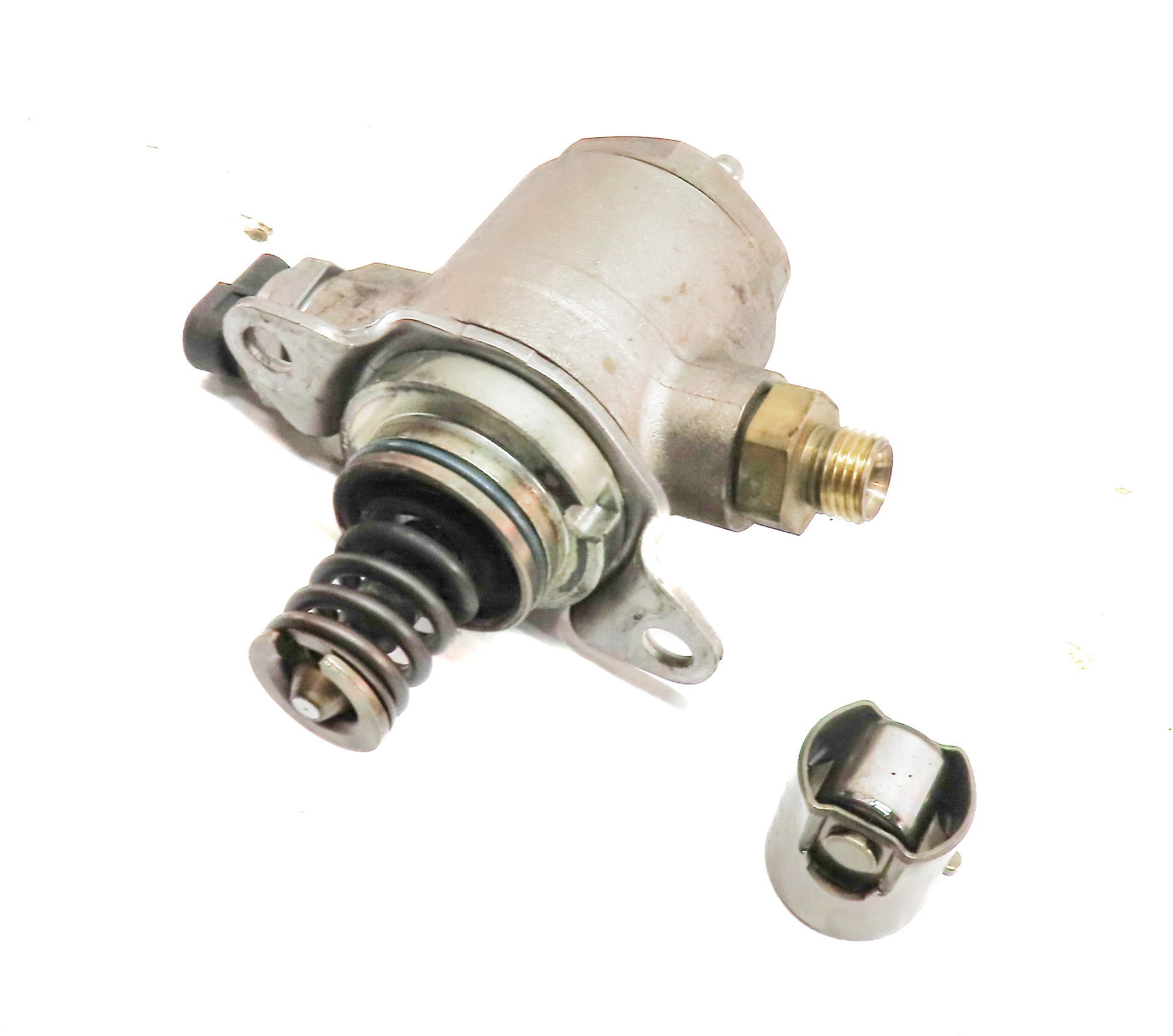 13-17 AUDI A4 A5 A6 Q5 TT (B8 C7 8K 8T 8R MK3) 2.0L ENGINE MECHANICAL FUEL PUMP — exact item pictured