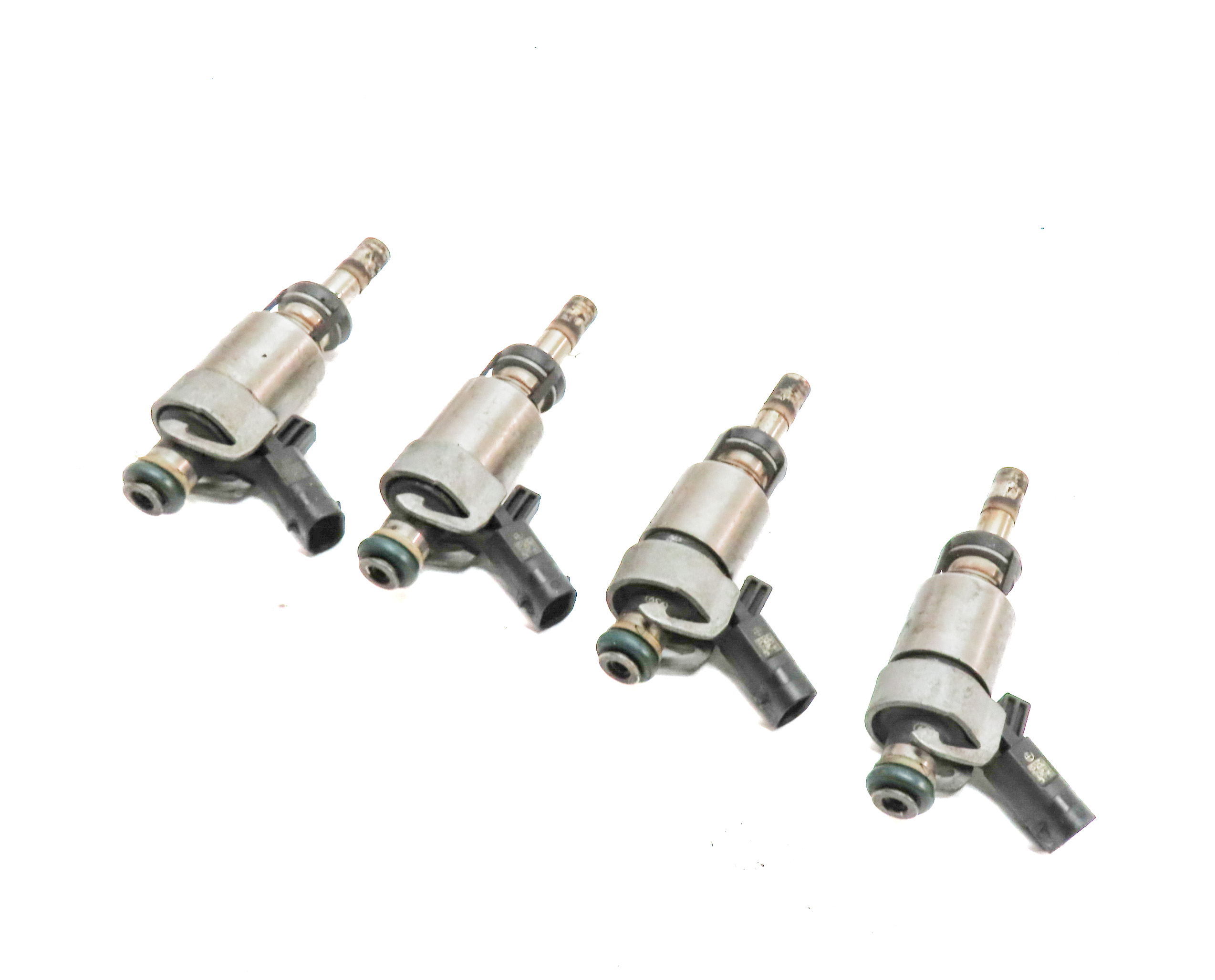 2013-2017 AUDI A4 A5 Q5 (B8 8K 8R 8T) 2.0L TURBO ENGINE FUEL INJECTOR SET — exact item pictured