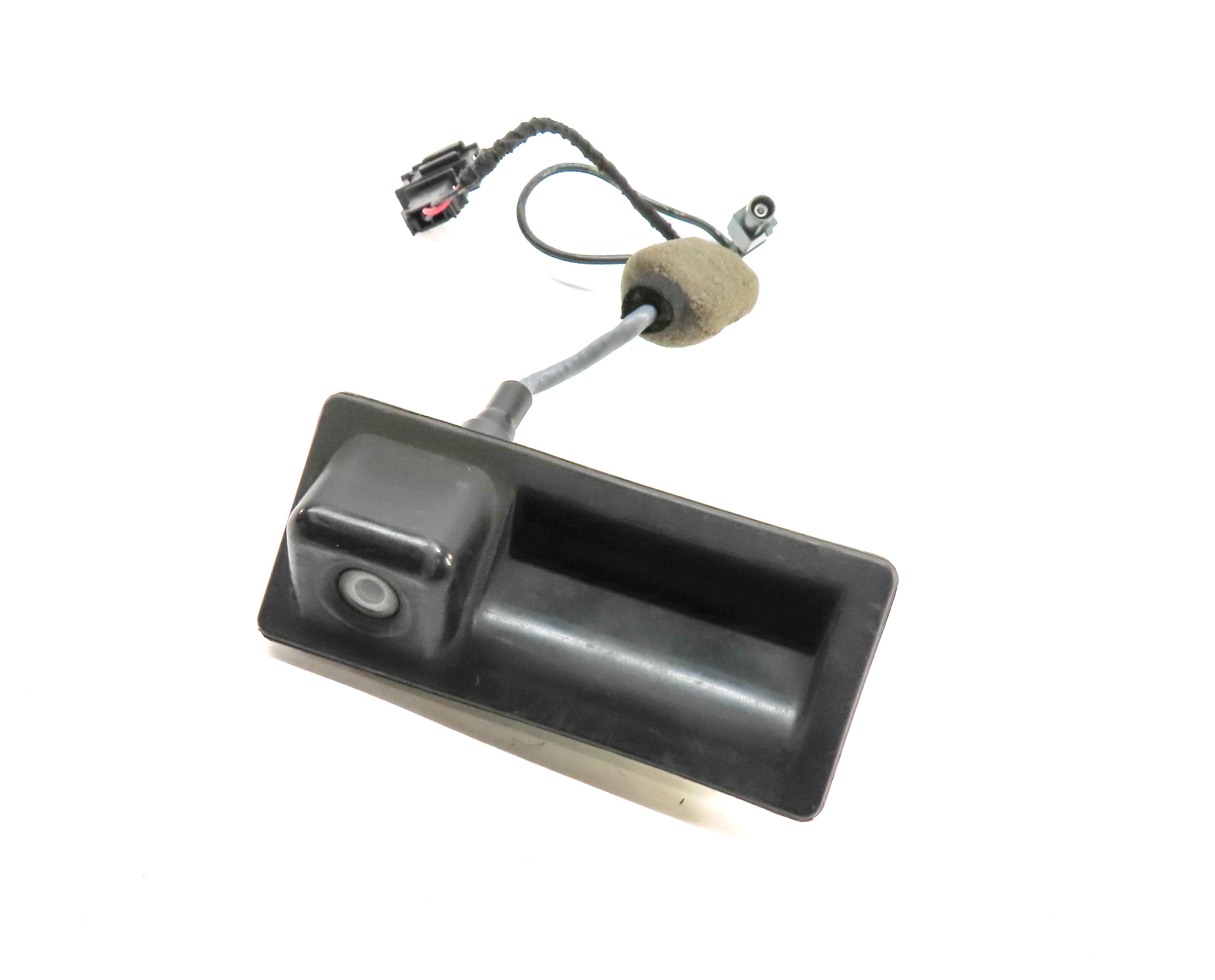 08-17 AUDI A3 S3 A4 S4 A5 S5 A7 Q5 (B8 8K 8T 8R 8V) REAR TRUNK HANDLE w/ CAMERA — exact item pictured