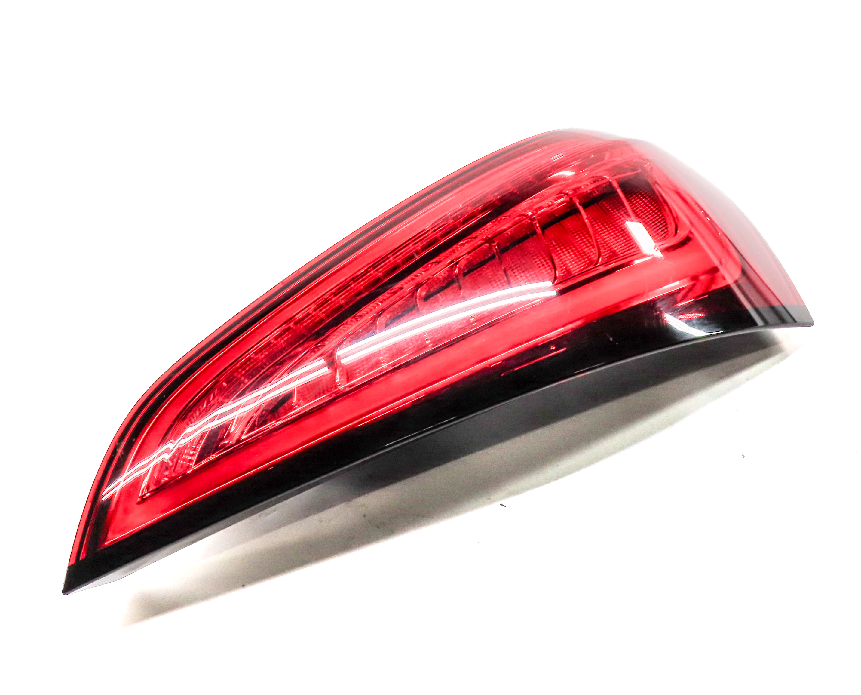 2013-2017 AUDI Q5 SQ5 (B8 8R) RIGHT PASSENGER TAILLIGHT BRAKE LIGHT LAMP (LED) — exact item pictured