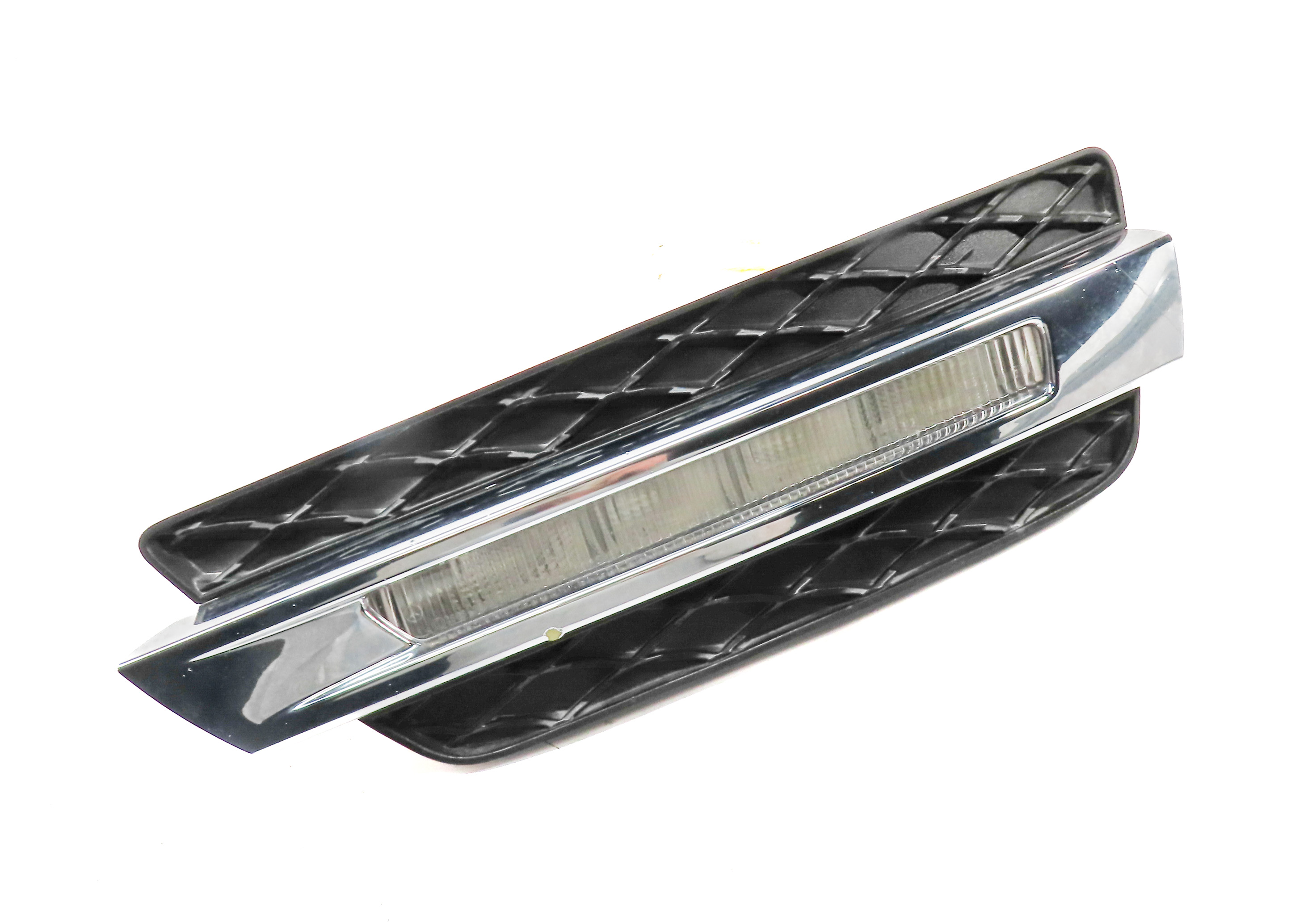 2013-2016 MERCEDES GL350 GL450 (X166) LEFT FRONT DRIVER DRL FOGLIGHT LAMP — exact item pictured