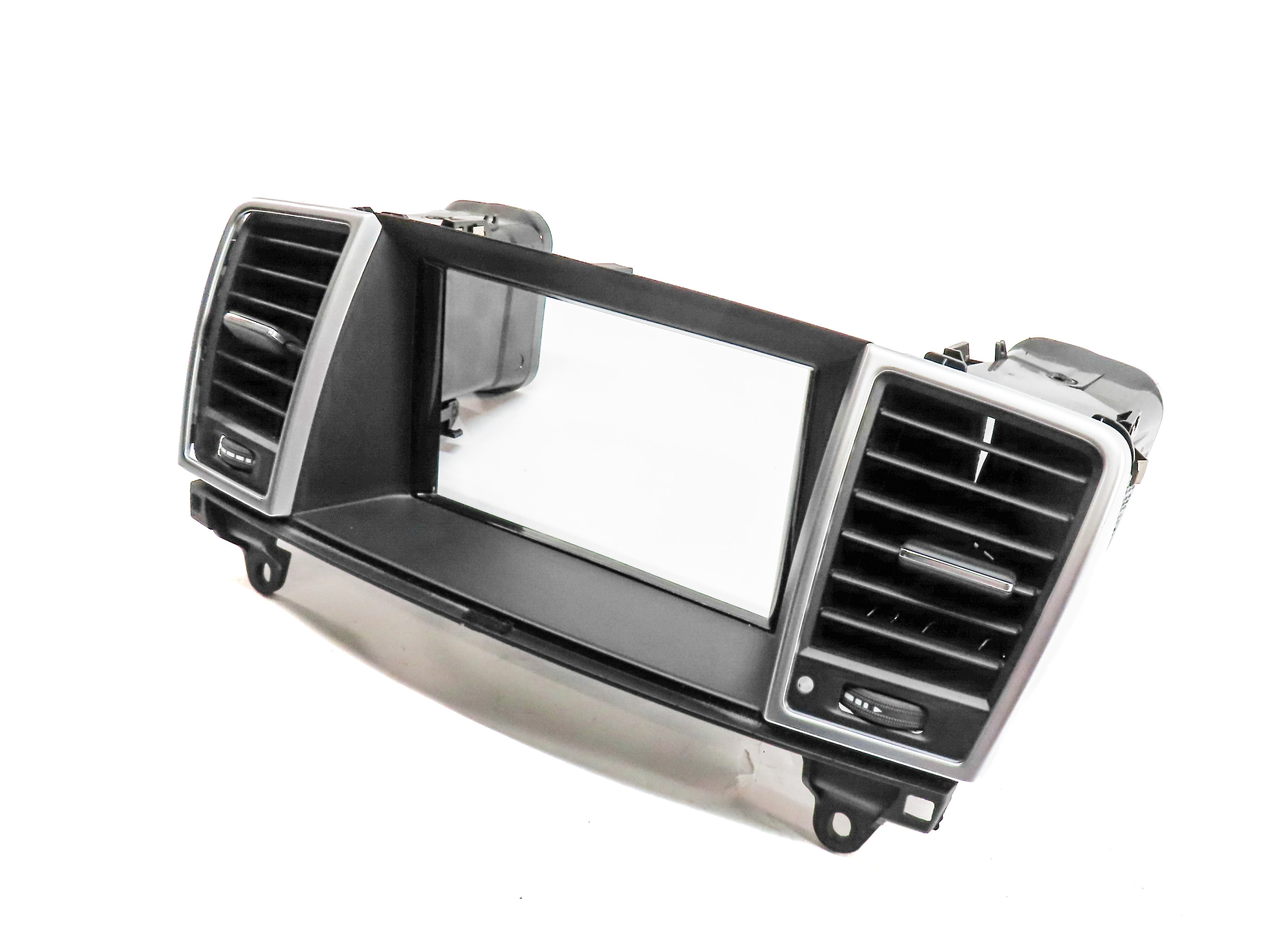 2016 MERCEDES GL450 (X166) FRONT CENTER CONSOLE HEAT AIR AC VENT w/ SCREEN TRIM — exact item pictured