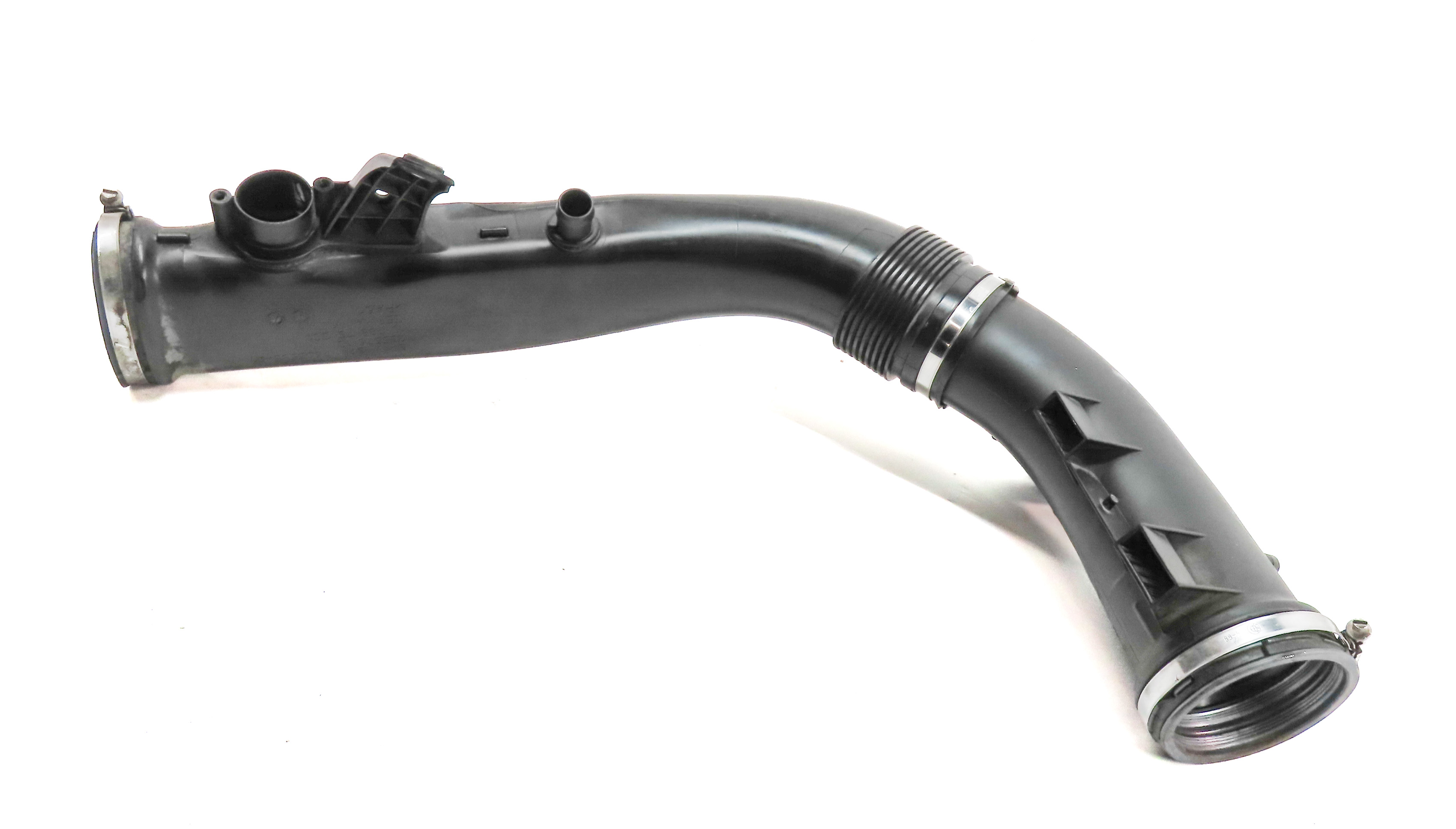 2017 BMW X5 (F15) 3.0L (N55) ENGINE AIR INTAKE HOSE PIPE DUCT TUBE — exact item pictured