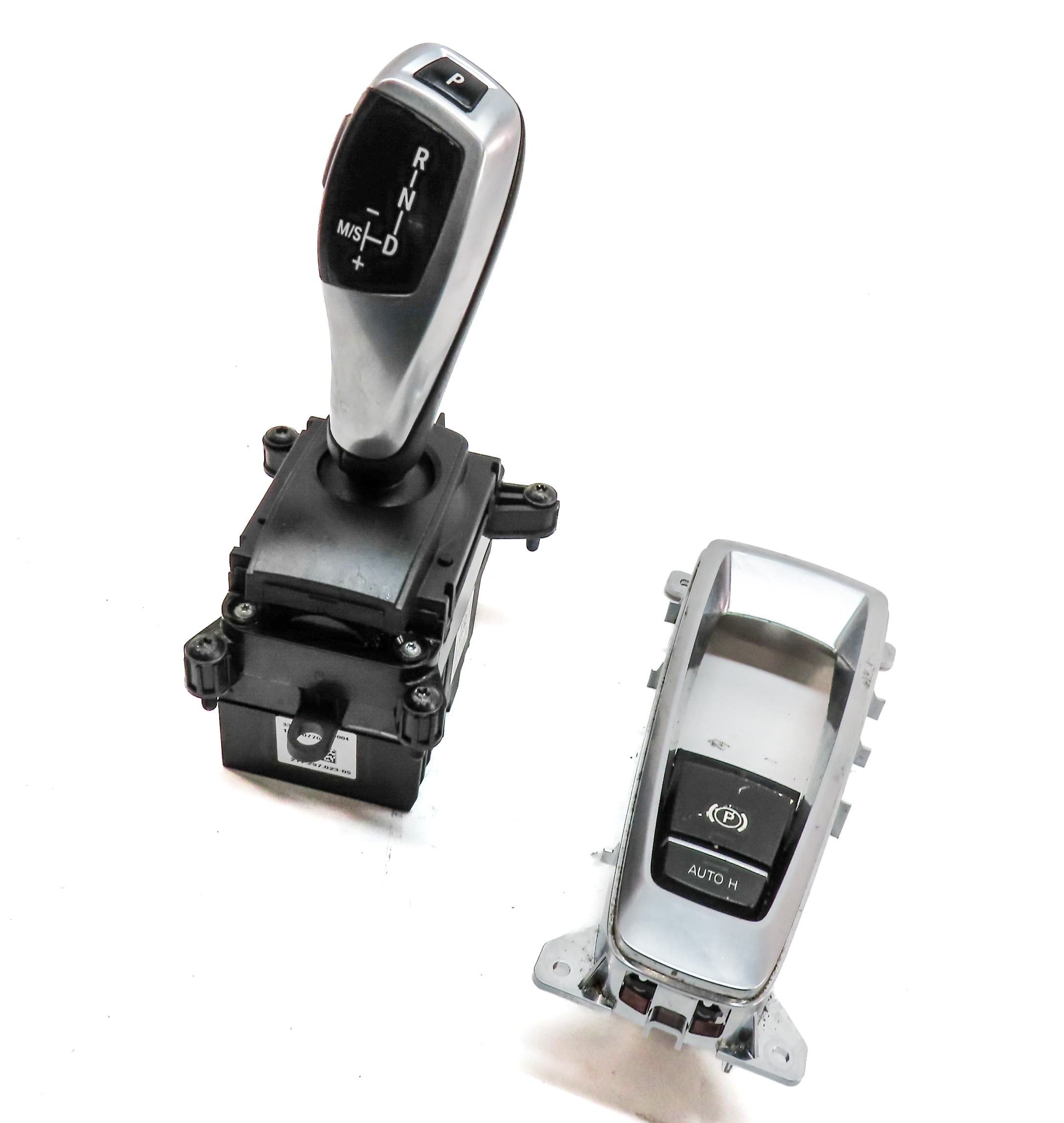 2014-2018 BMW X5 (F15) X-DRIVE AUTO AUTOMATIC TRANSMISSION GEAR SHIFTER w/ TRIM — exact item pictured
