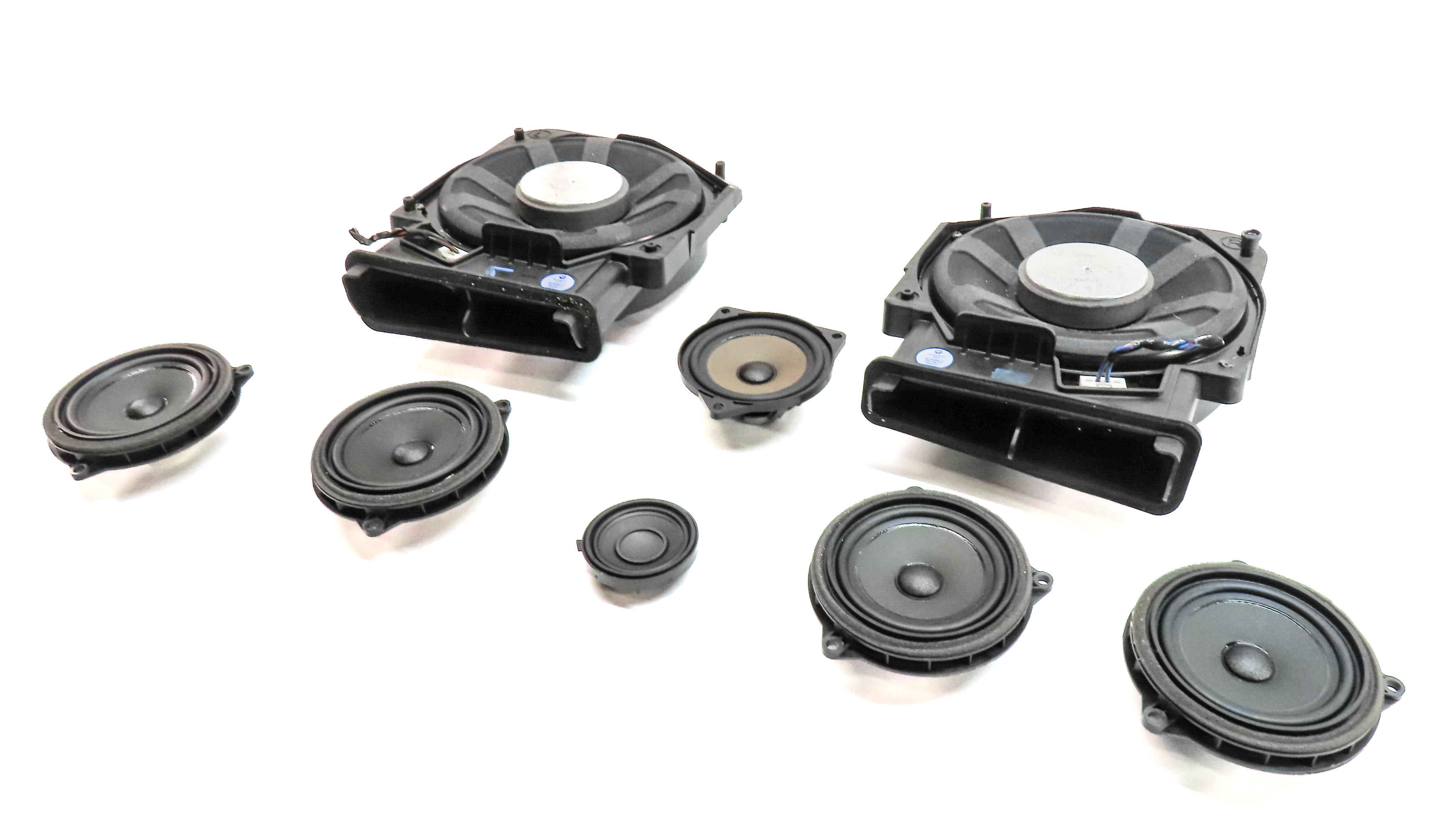 2022 BMW X2 (F39) RADIO STEREO AUDIO SOUND SYSTEM SPEAKER SUBWOOFER SET/8 — exact item pictured