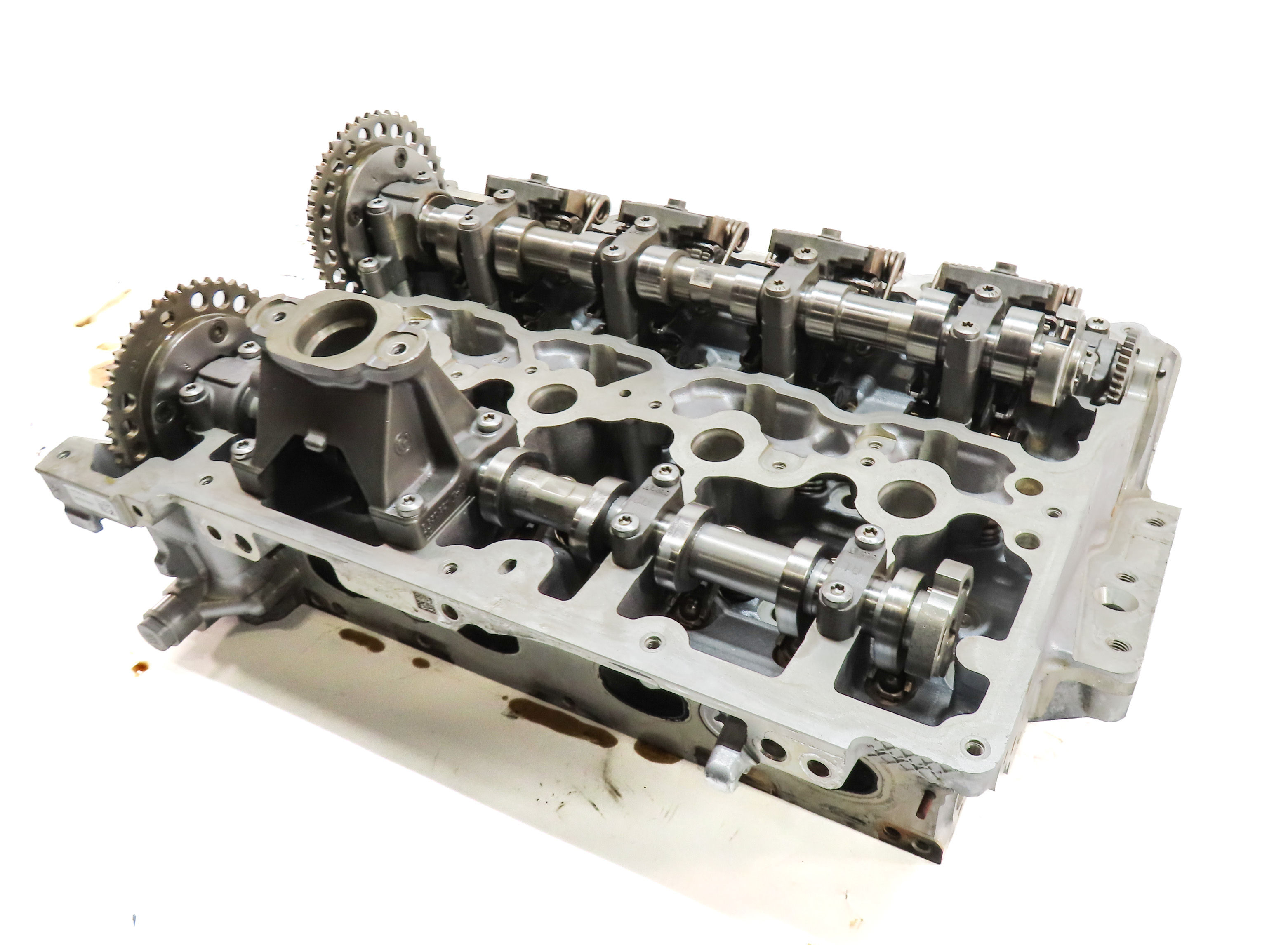 20-22 BMW 228i 235i X1 X2 COOPER CLUBMAN 2.0L ENGINE MOTOR CYLINDER HEAD — exact item pictured