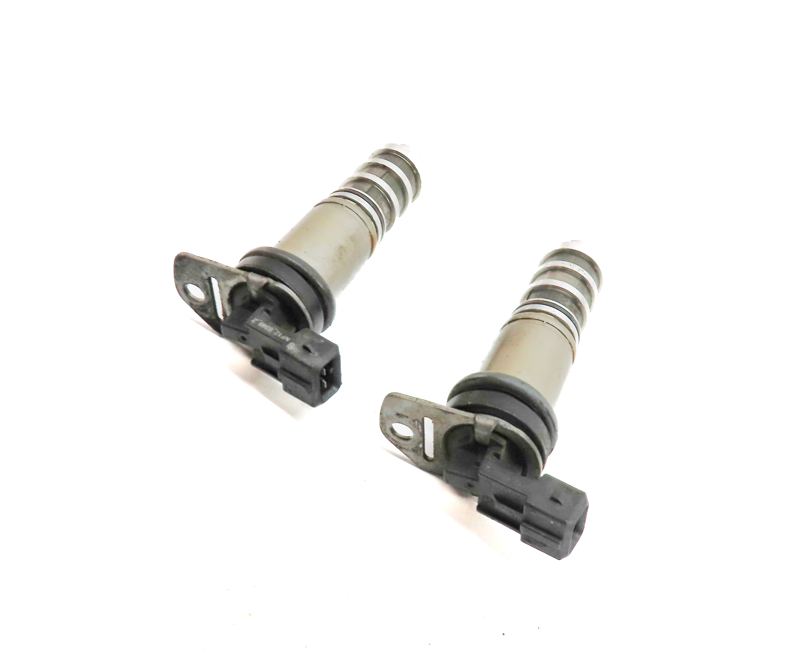 2014 BMW 335I (F30) 3.0L (N55) ENGINE VVT VANOS SOLENOID MODULE SET/2 — exact item pictured