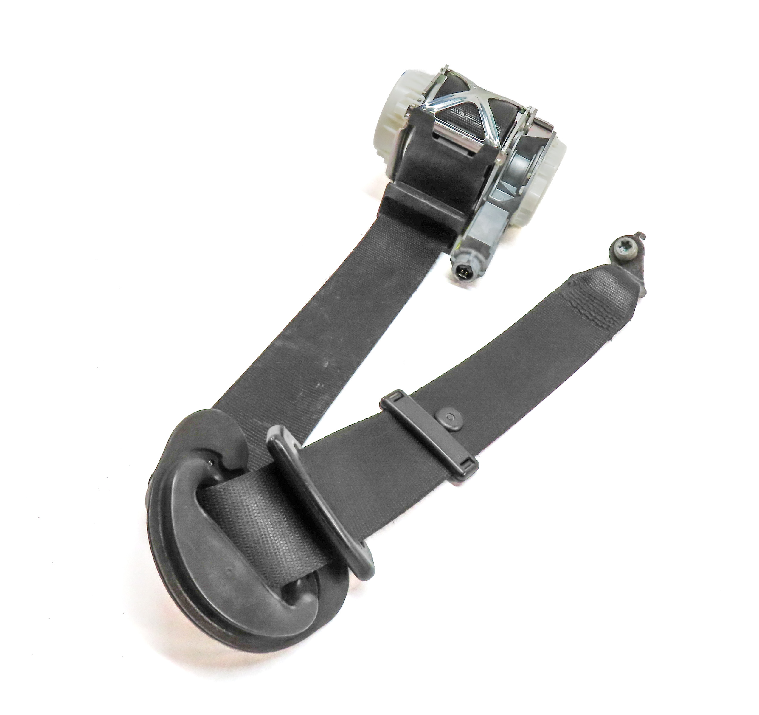 14-19 BMW 320i 328i 330i 335i 340i F30 F32 FRONT LEFT SEATBELT RETRACTOR (Black) — exact item pictured