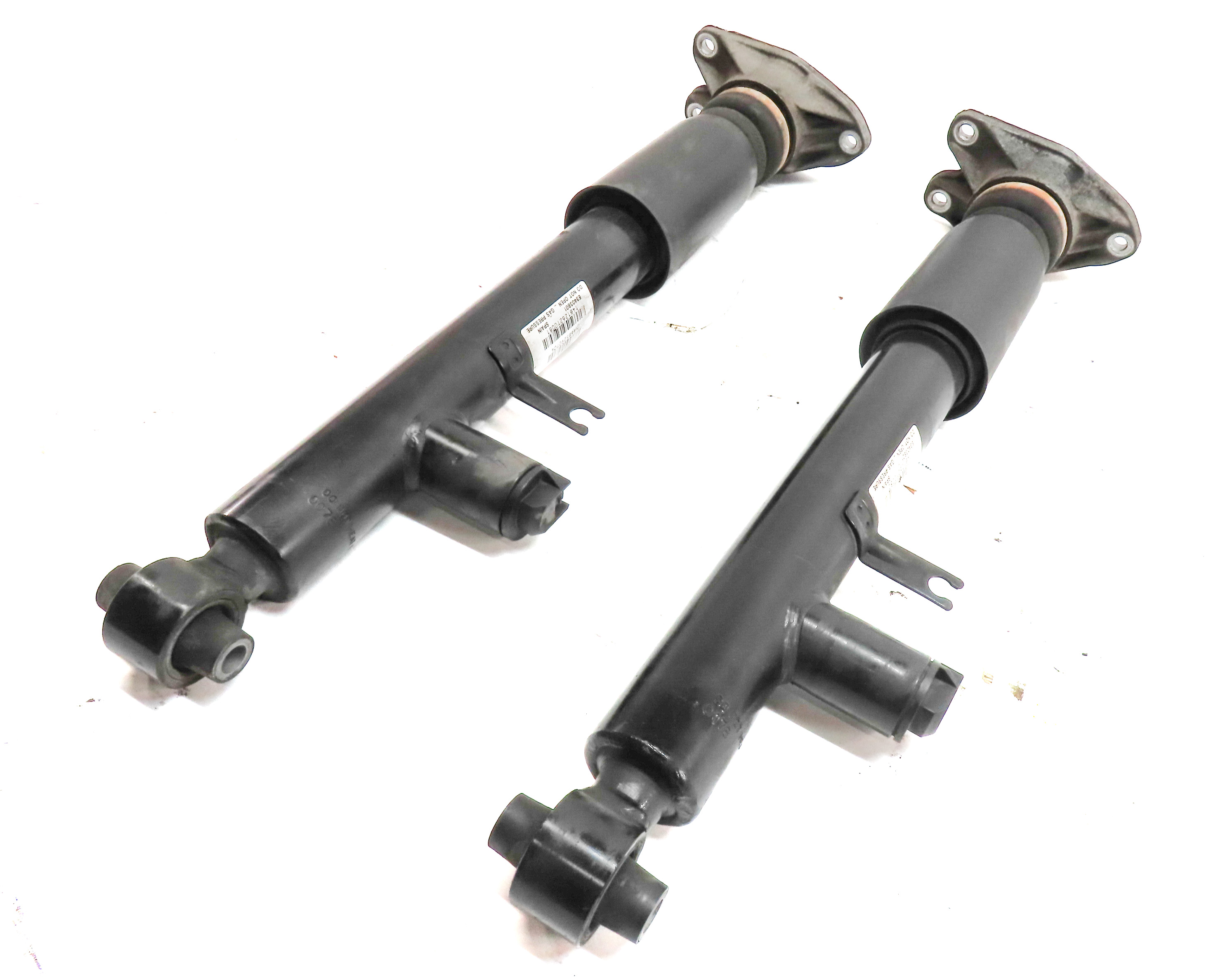 2014 BMW 335I (F30) REAR STANDARD SUSPENSION LEFT & RIGHT SHOCK STRUT SET/2 — exact item pictured