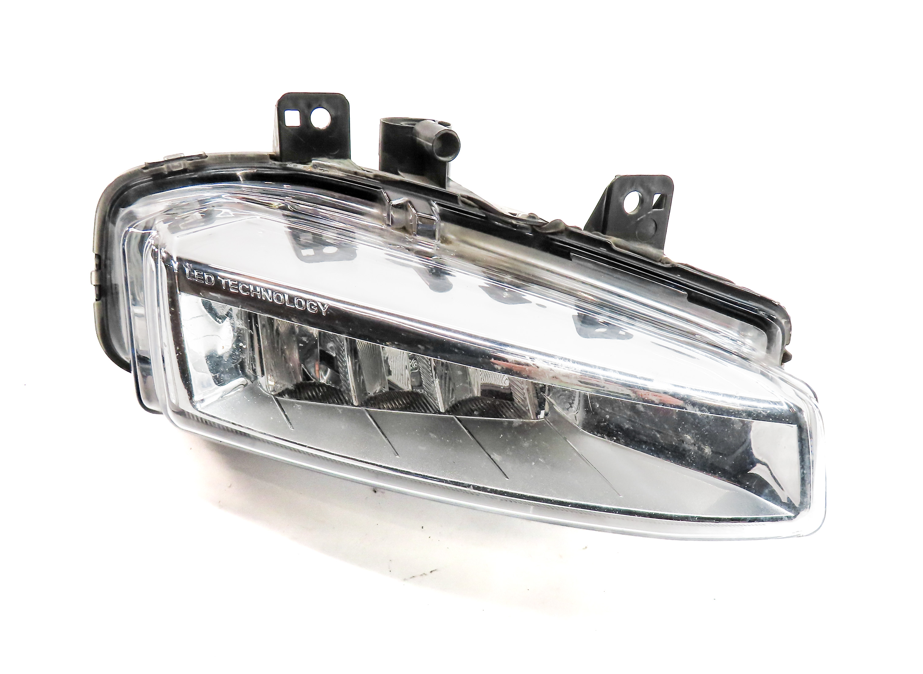 2015-2019 LAND ROVER DISCOVERY SPORT (L550) RIGHT FOGLIGHT FOG LIGHT LAMP — exact item pictured