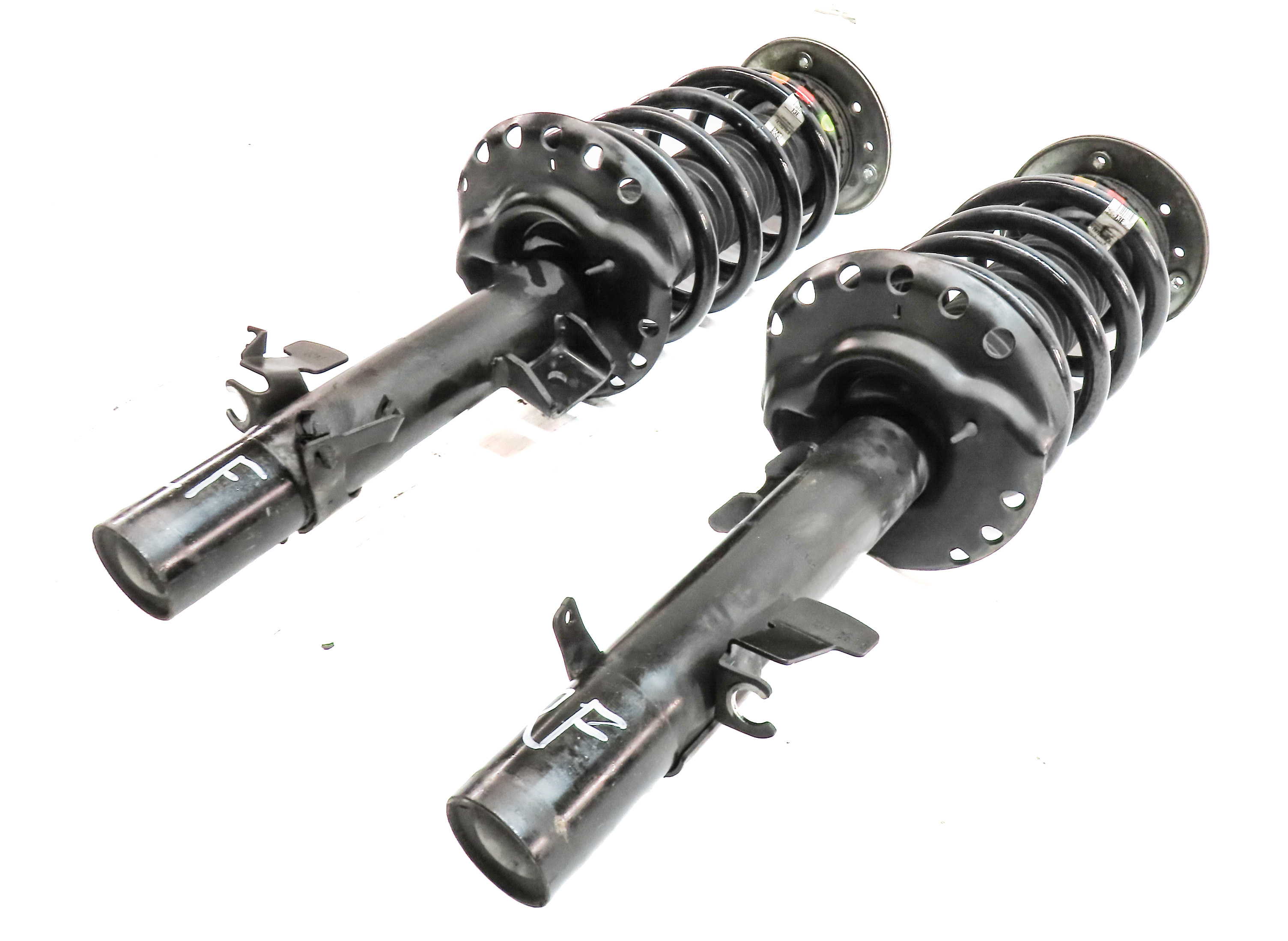 15-19 ROVER DISCOVERY SPORT L550 FRONT LEFT RIGHT SUSPENSION SHOCK STRUT SET 2 — exact item pictured