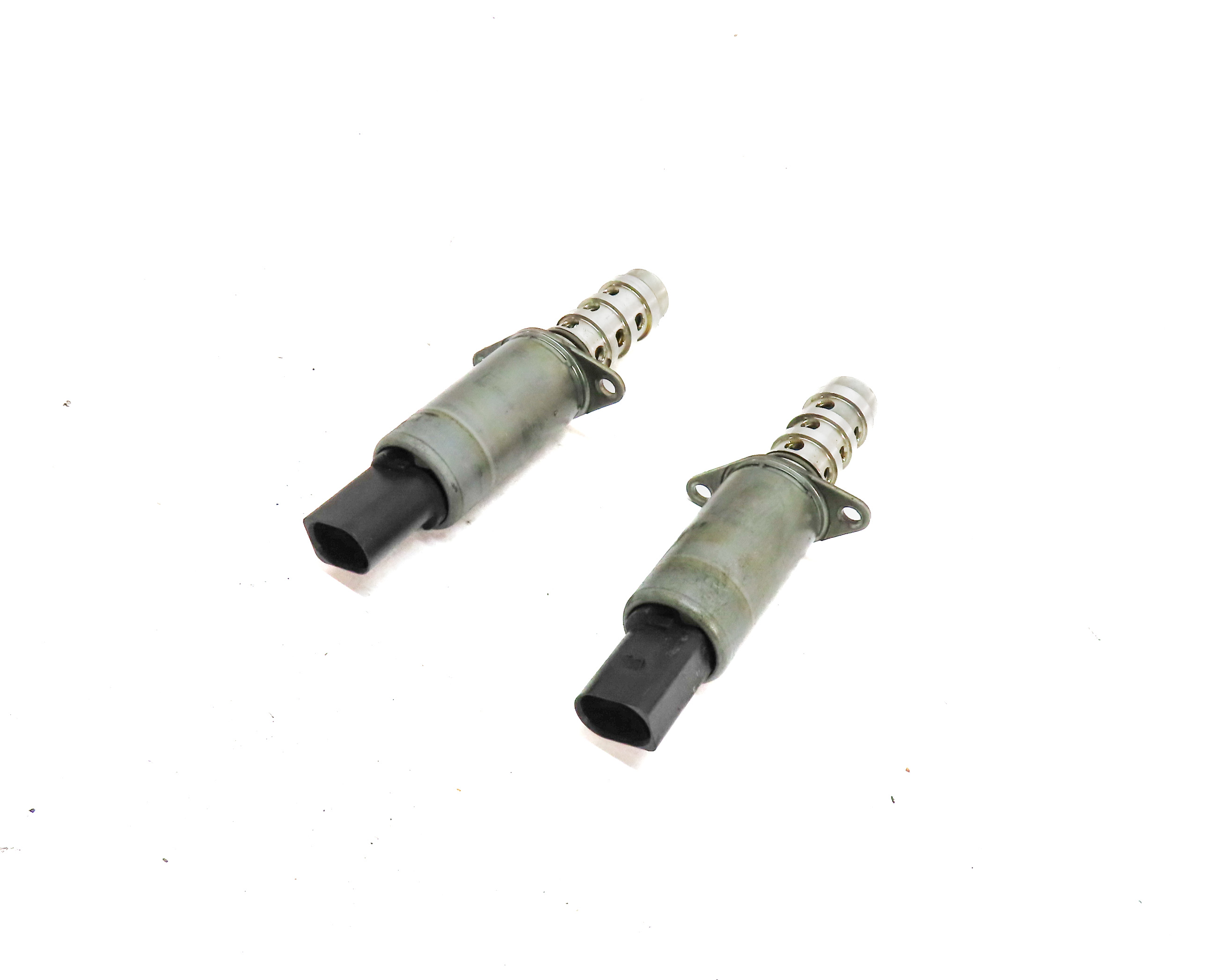 12 PORSCHE CAYENNE 958 3.6L VR6 ENGINE VVT VARIABLE VALVE TIMING SOLENOID SET/2 — exact item pictured