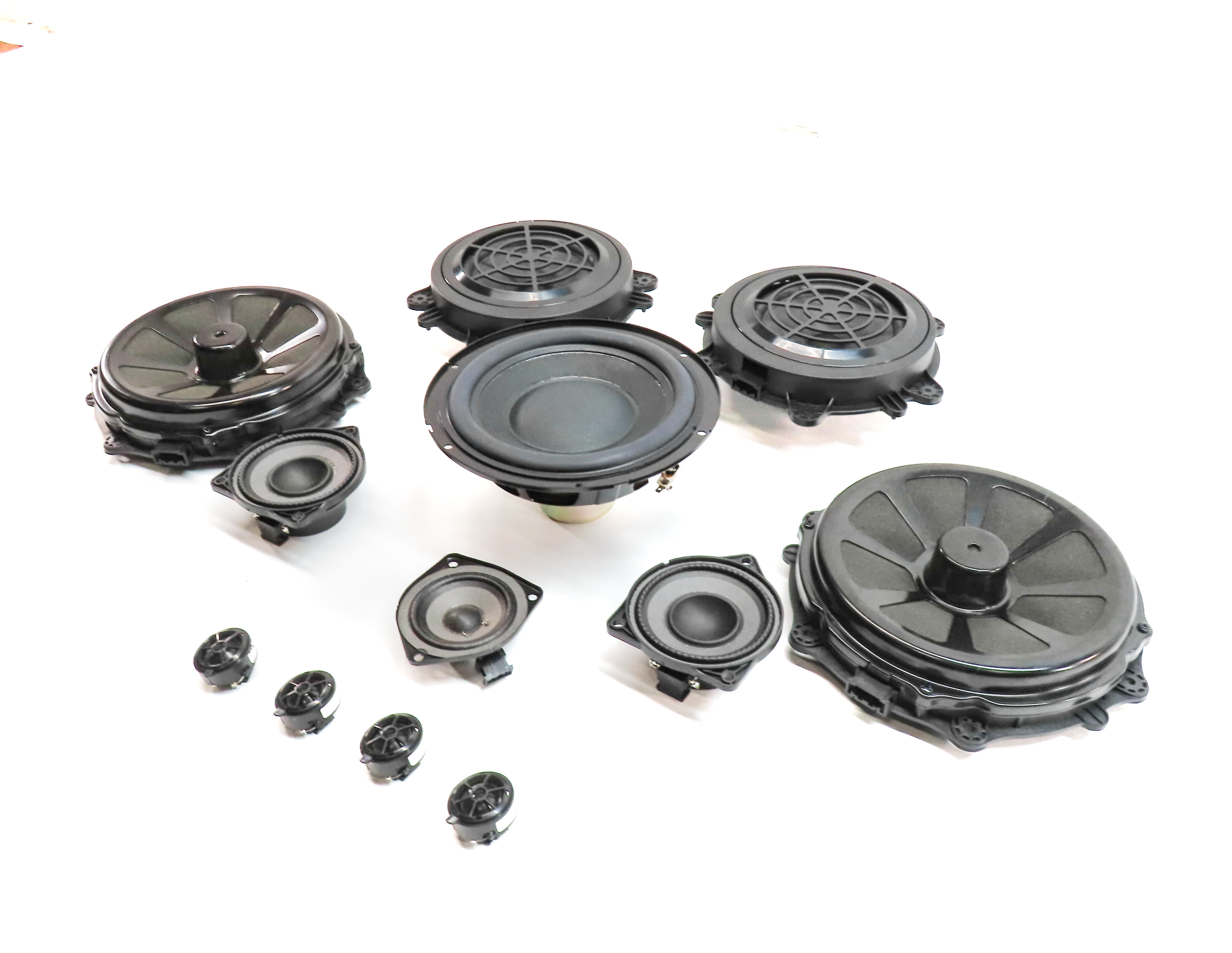 2011 PORSCHE CAYENNE (958) RADIO STEREO BOSE AUDIO SOUND SYSTEM SPEAKER SET/12 — exact item pictured
