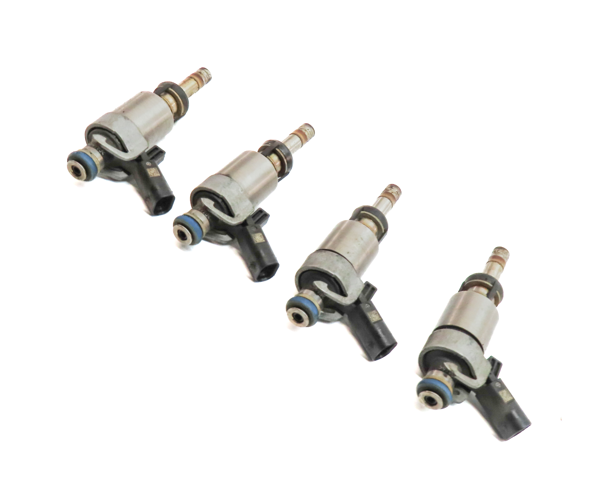 08-17 AUDI A3 A4 A5 A6 Q5 TT (8P B8 8K 8T 8R MK2 C7) 2.0L FSI FUEL INJECTOR SET4 — exact item pictured
