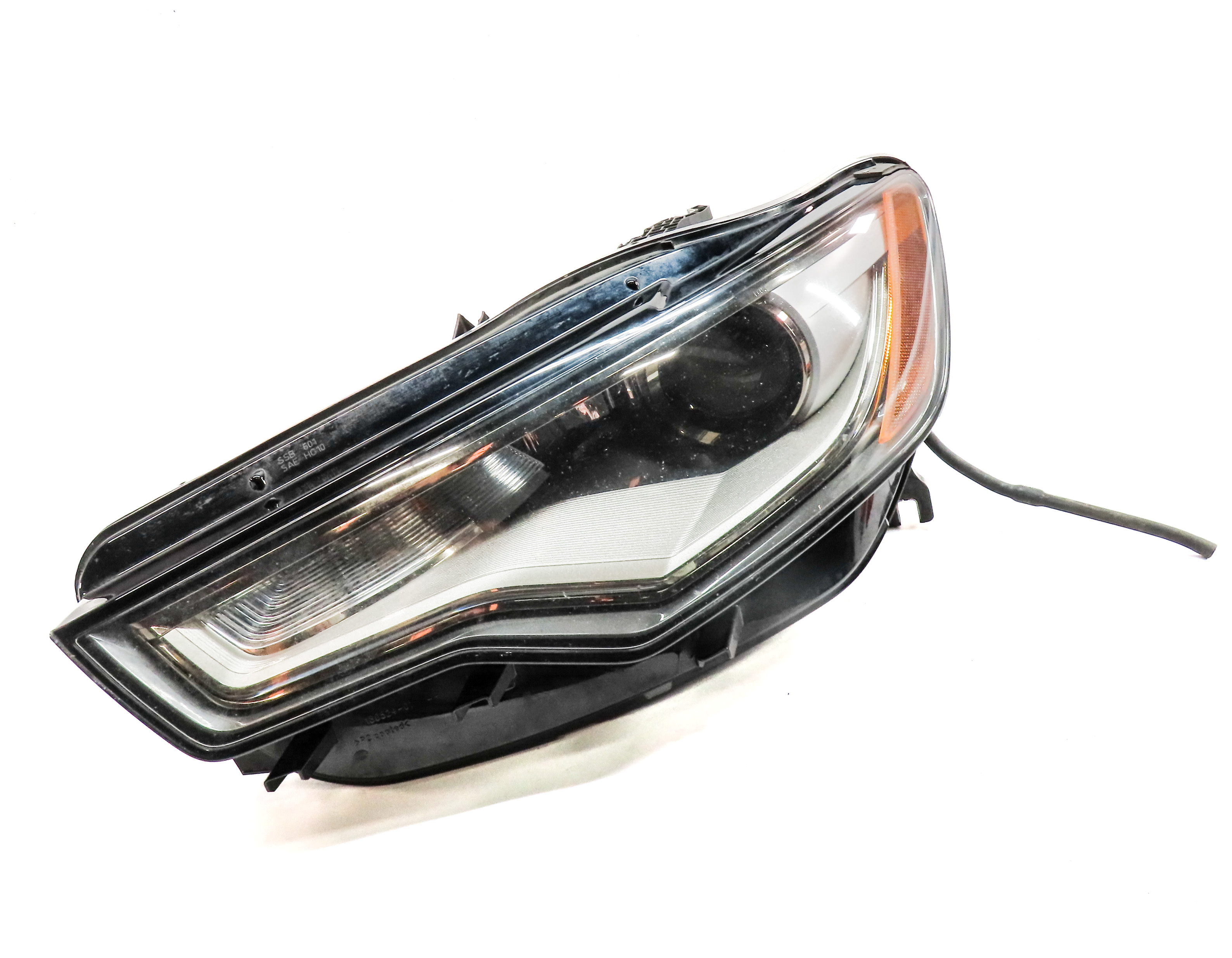 12-15 AUDI A6 (C7) LEFT FRONT DRIVER XENON HID HEADLIGHT LIGHT LAMP (NON AFS) — exact item pictured