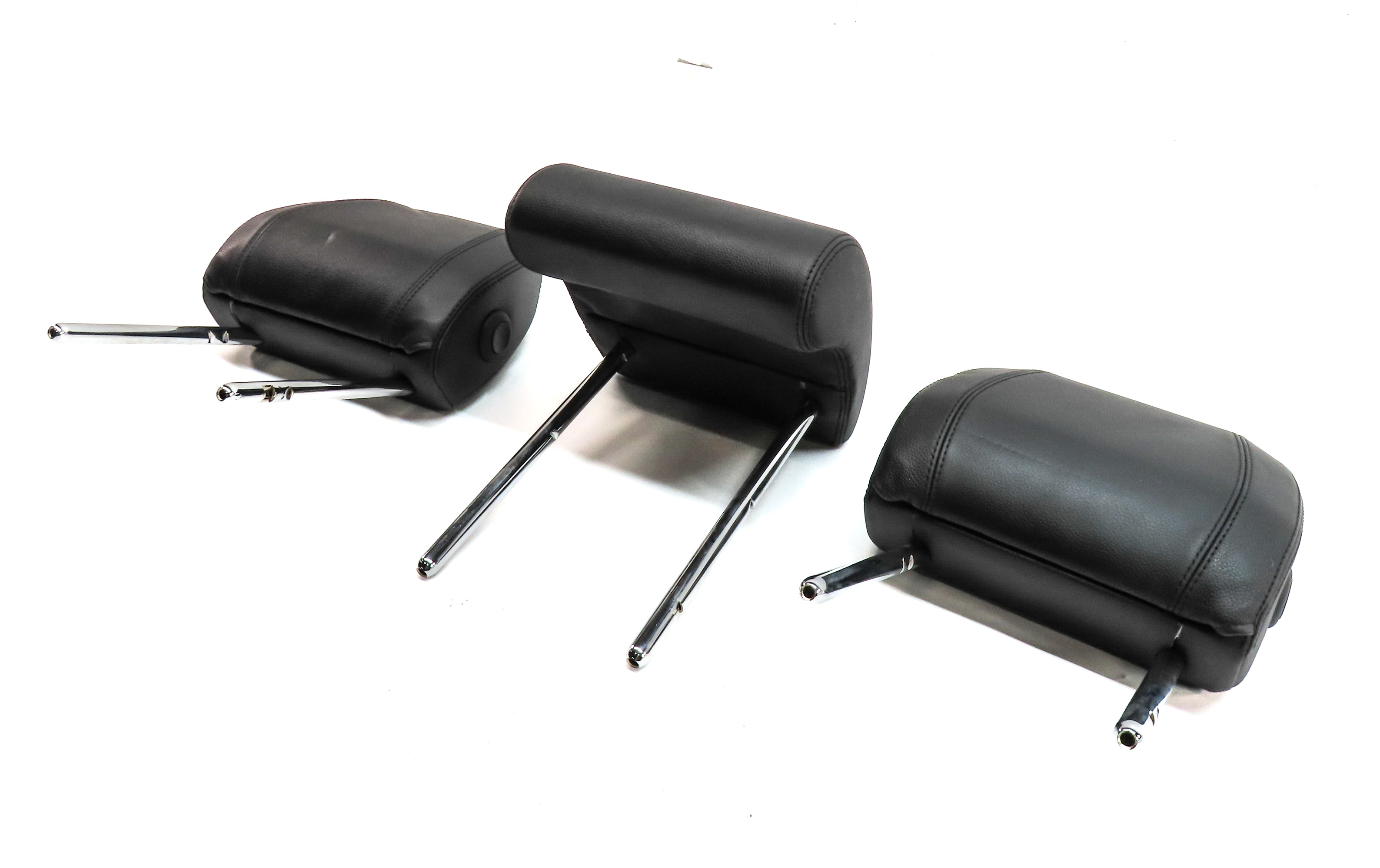 15-19 ROVER DISCOVERY SPORT (L550) REAR LEFT RIGHT CENTER HEADREST SET 3 (Black) — exact item pictured