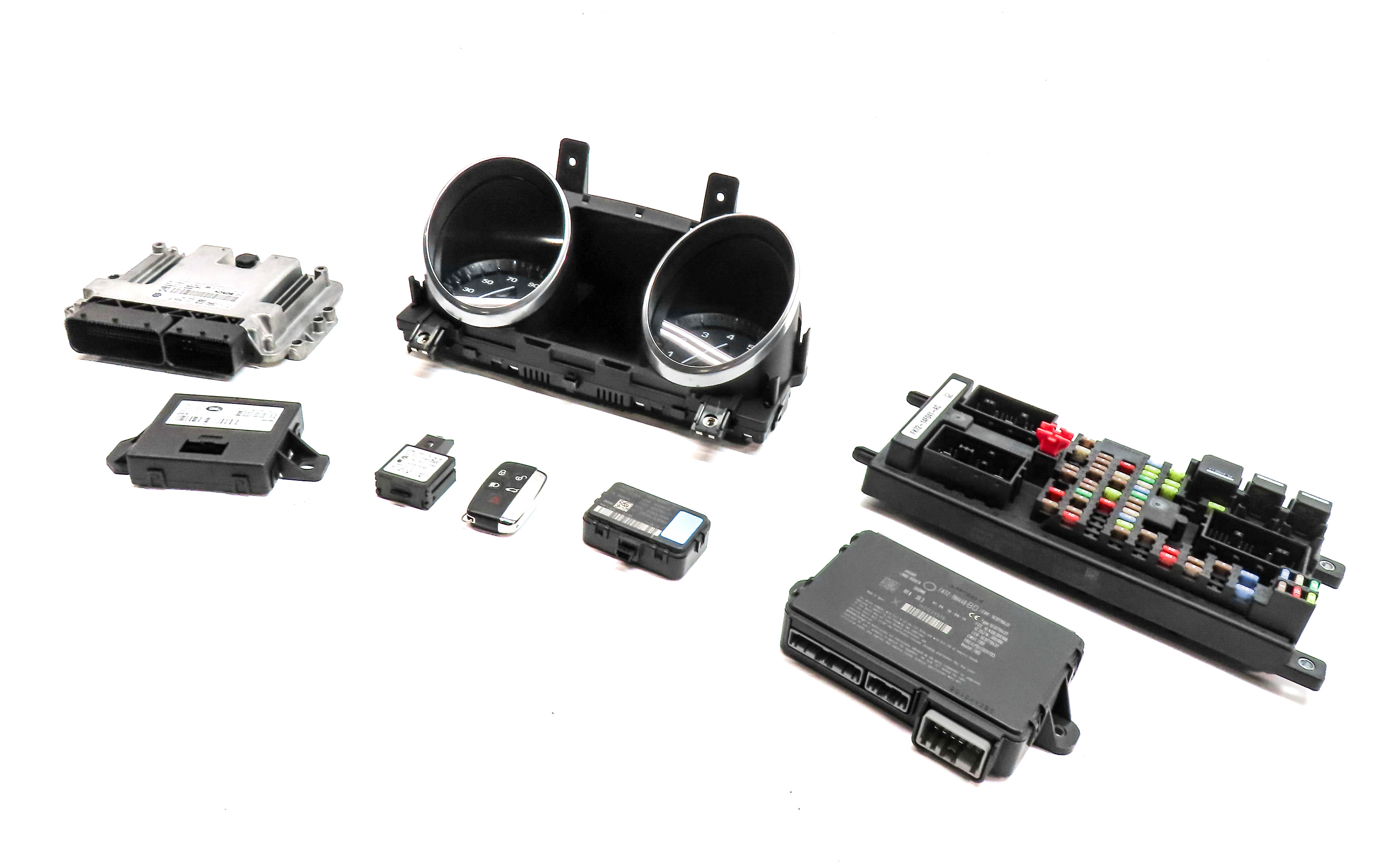 16 DISCOVERY SPORT L550 2.0L SPEEDOMETER BODY ECM ECU ENGINE MODULE & KEY SET — exact item pictured
