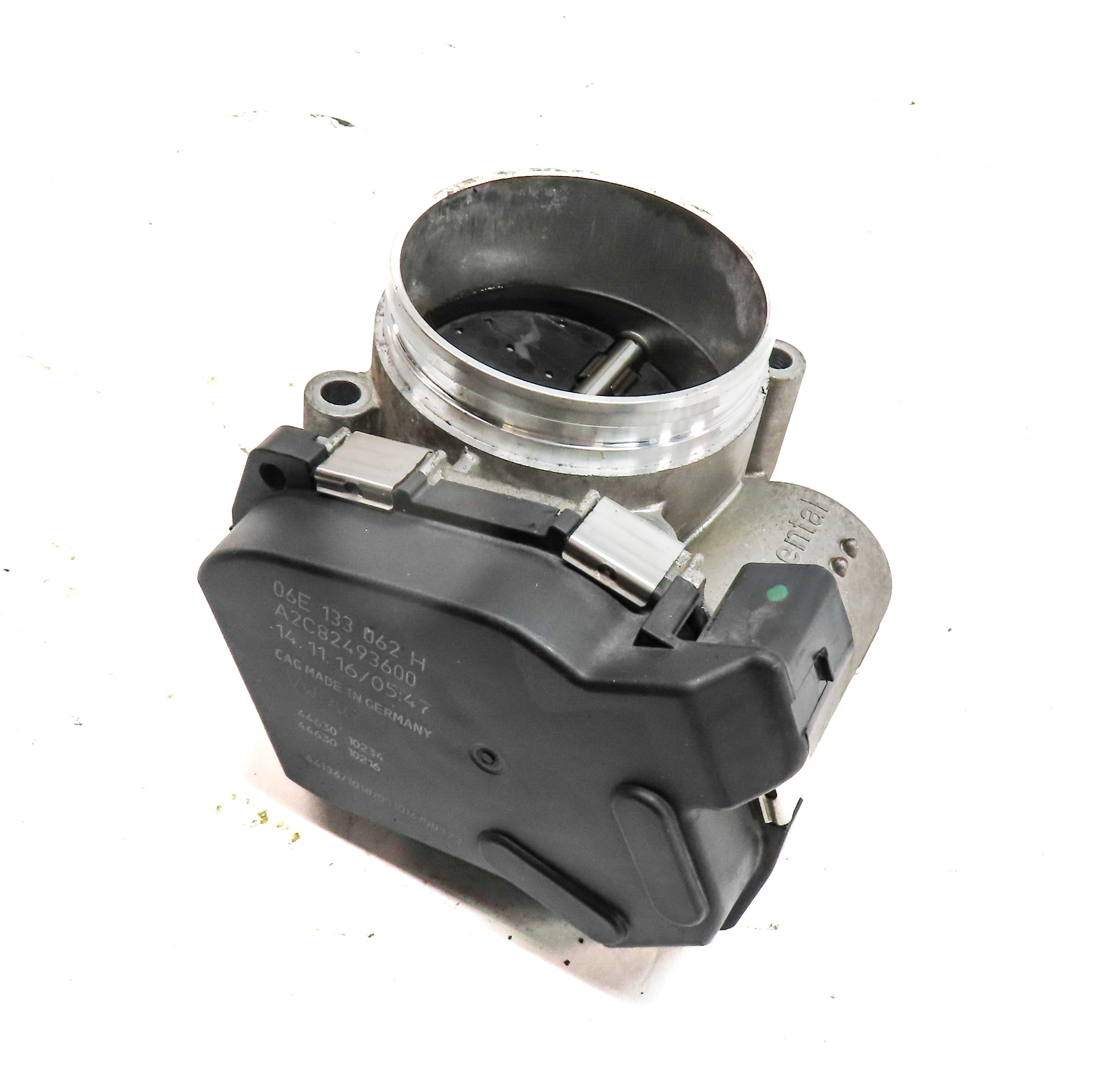 09-17 AUDI A4 A5 S5 S6 S7 S8 Q5 SQ5 (B8 8K 8T 8R C7) 3.0L / 3.2L THROTTLE BODY — exact item pictured