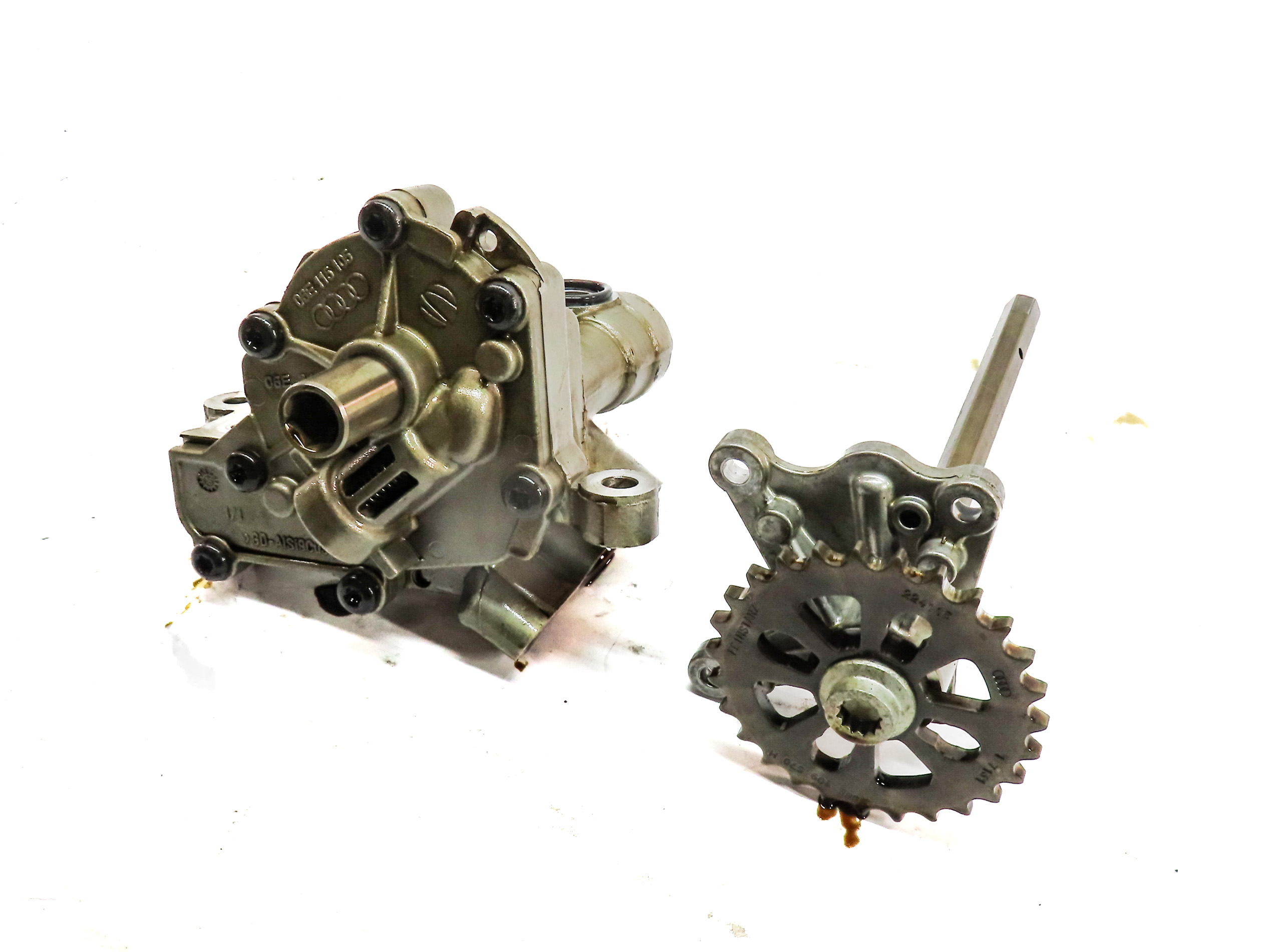 2017 AUDI A6 (C7 4G) 3.0L SUPER (CREC) ENGINE MOTOR OIL FLUID PUMP — exact item pictured