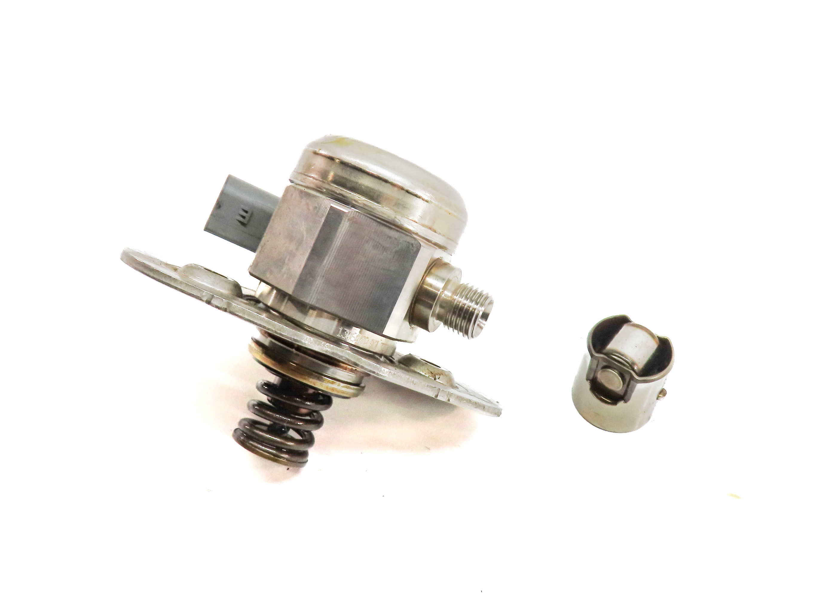 12-18 BMW 320i 328i 428i 528i X1 X3 X5 Z4 2.0L N20 TURBO MECHANICAL FUEL PUMP — exact item pictured