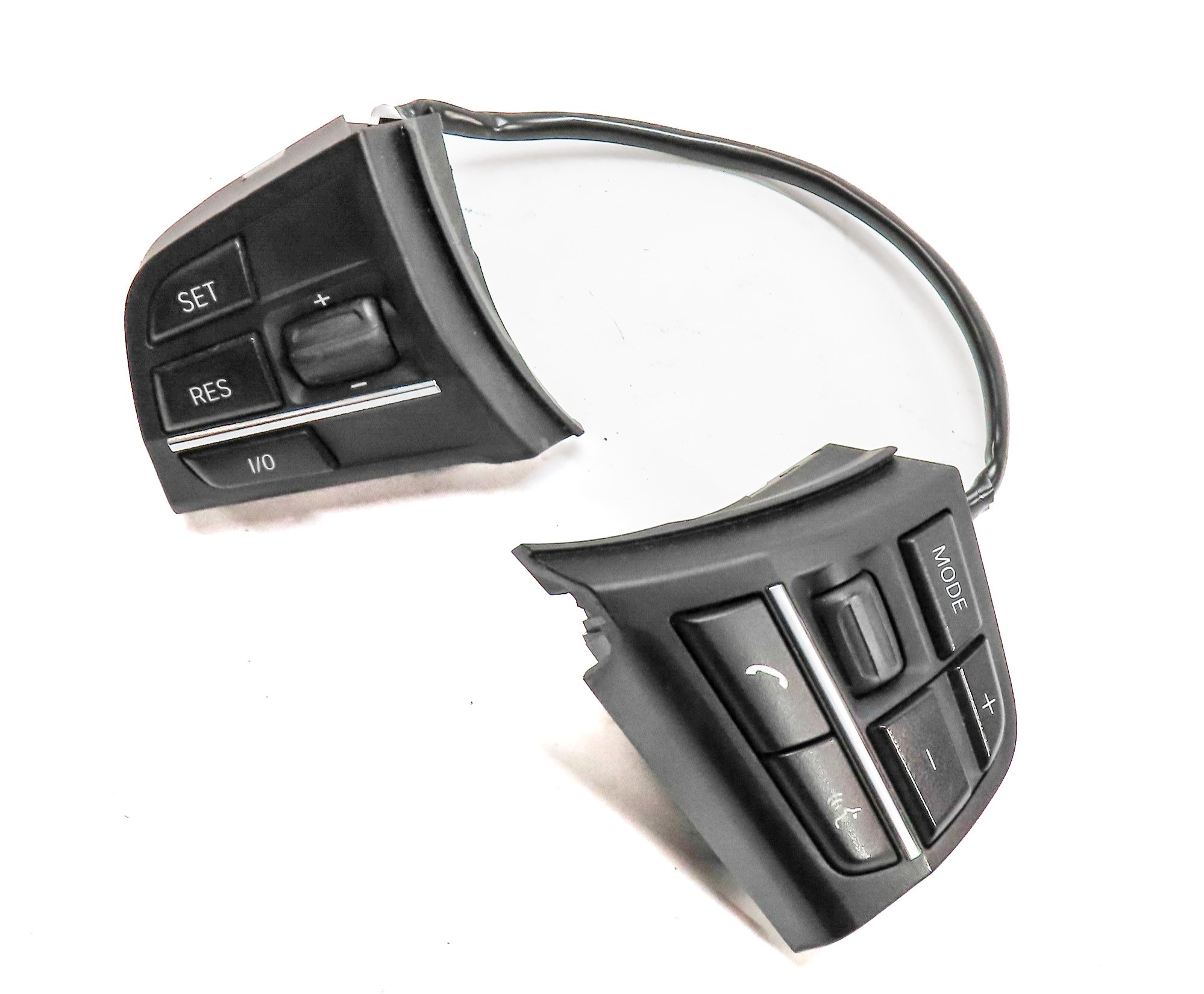 2014 BMW 528I (F10) DRIVER STEERING WHEEL MEDIA PHONE OPTION SELECT SWITCH SET/2 — exact item pictured