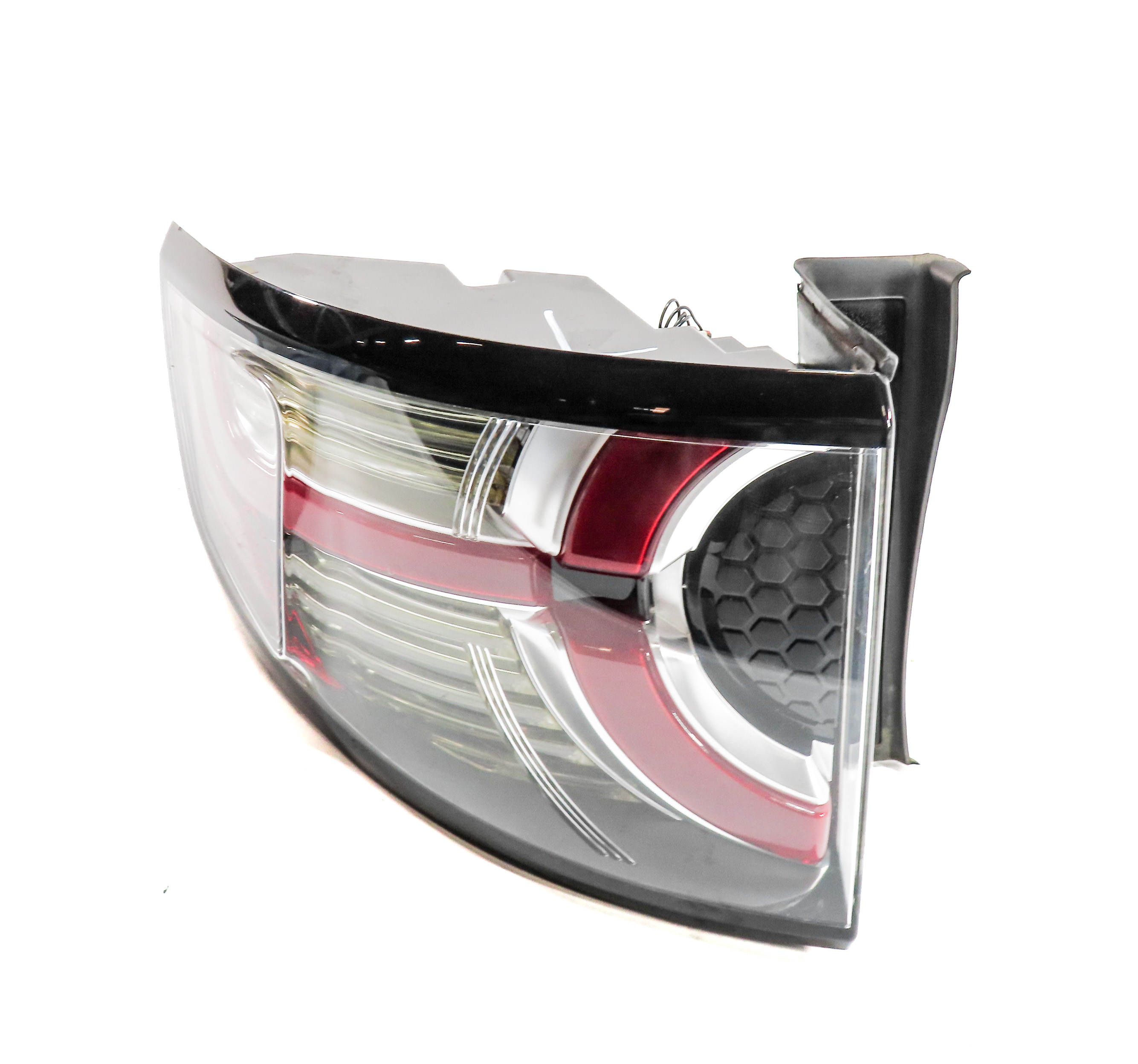 2015-2019 LAND ROVER DISCOVERY SPORT (L550) LEFT REAR TAILLIGHT BRAKE LIGHT LAMP — exact item pictured