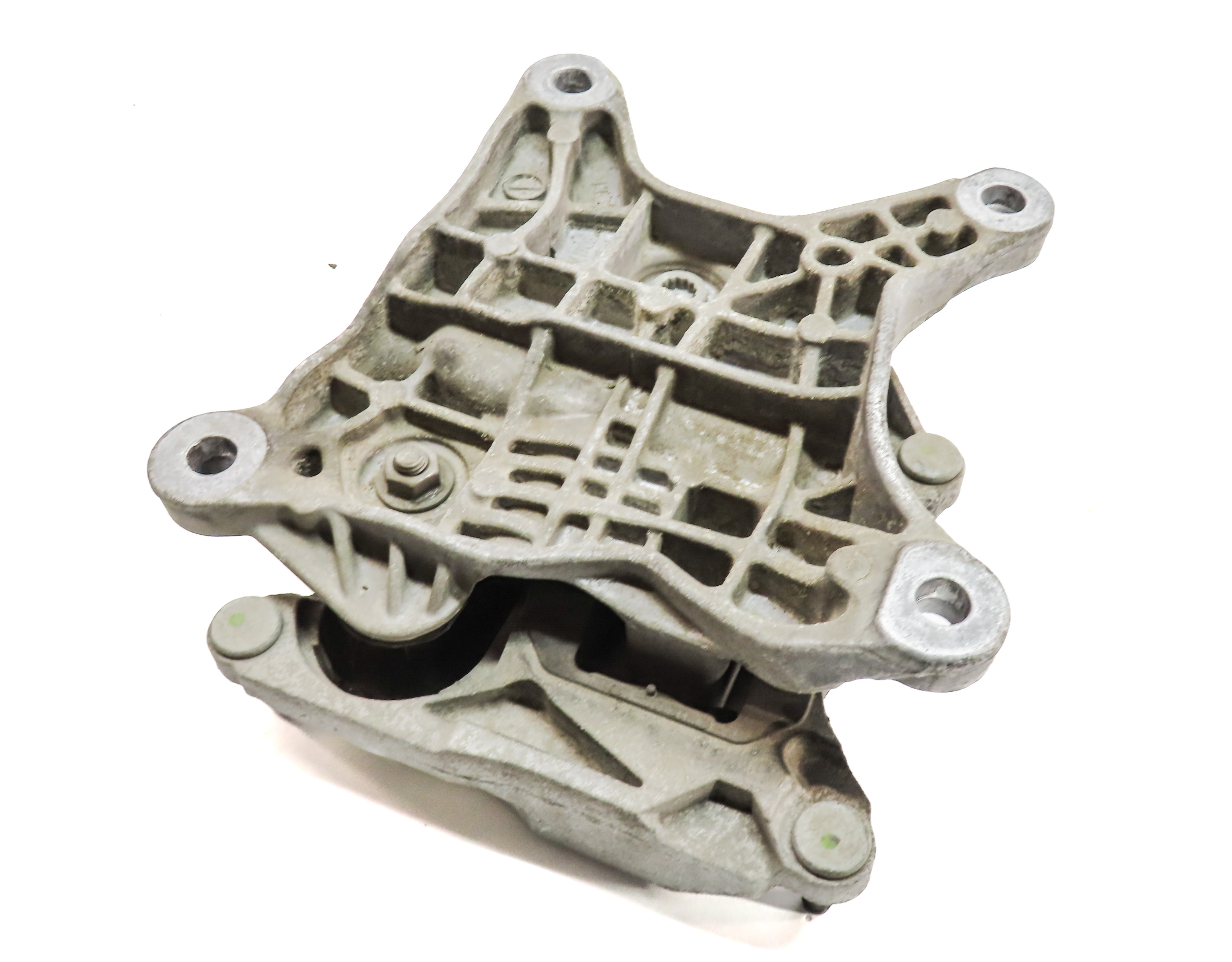 2017 AUDI Q7 (4M) AUTOMATIC TRANSMISSION SUPPORT MOUNT BRACKET — exact item pictured